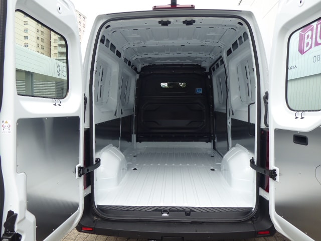 NISSAN Interstar dCi 150 3.5 L2H2 N-Connecta-image-11