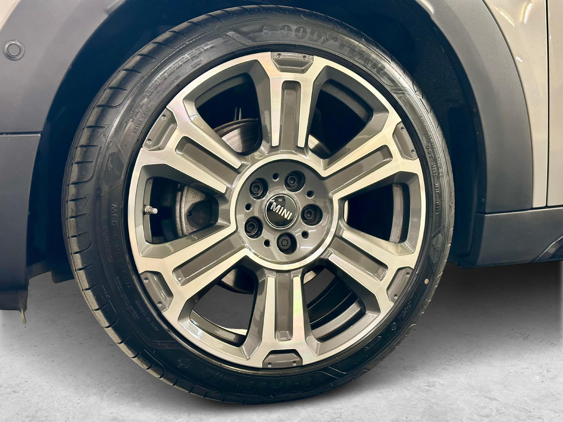 MINI Countryman F60 1.5i Cooper ALL4-image-10