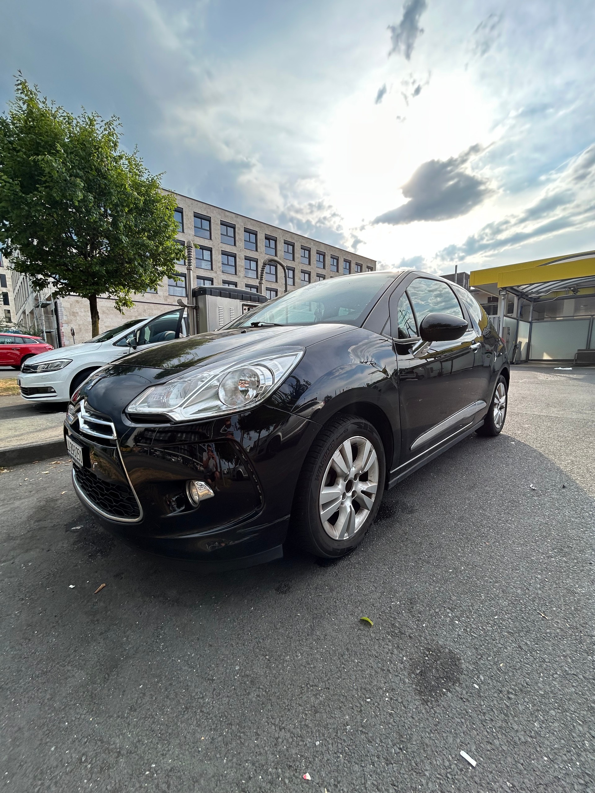 DS AUTOMOBILES 1.6 VTi So Chic-image-1