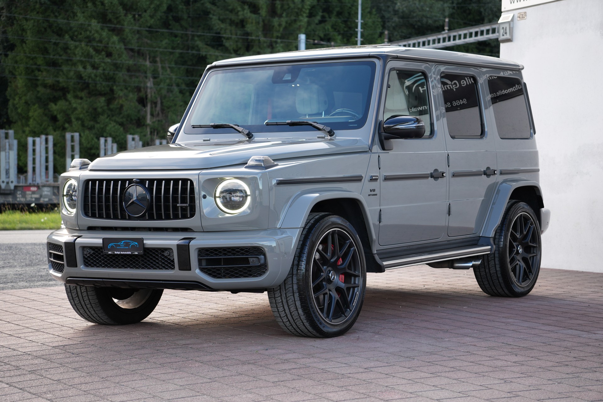 MERCEDES-BENZ G 63 AMG Speedshift Plus G-Tronic G-MANUFAKTUR-image-6