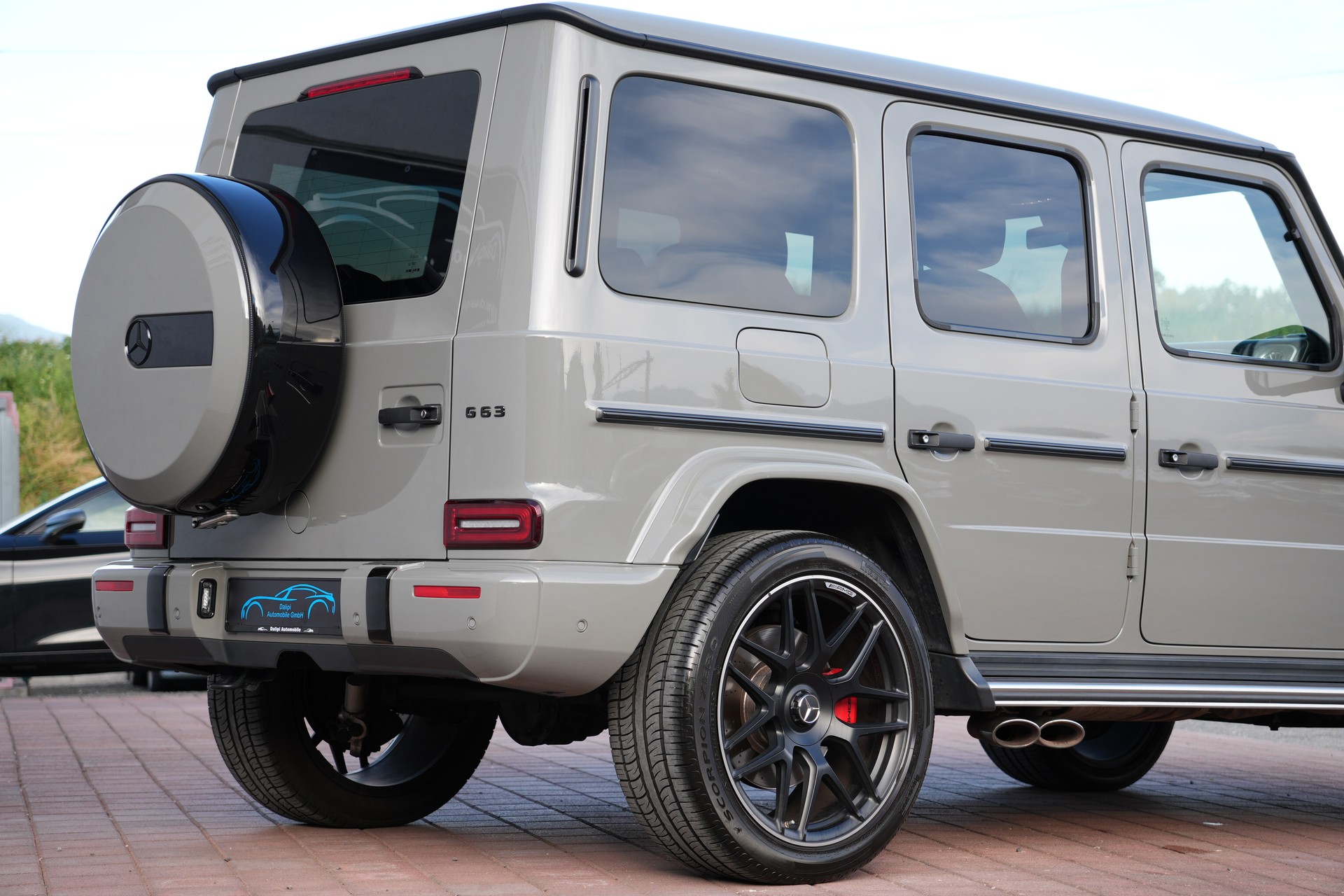 MERCEDES-BENZ G 63 AMG Speedshift Plus G-Tronic G-MANUFAKTUR-image-13
