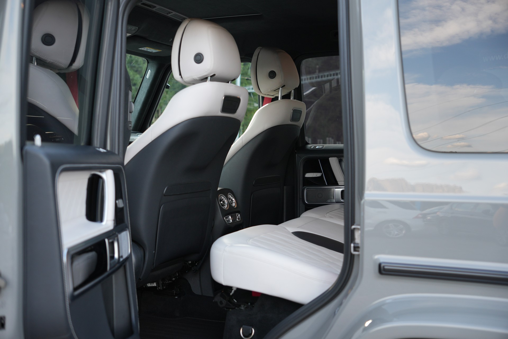 MERCEDES-BENZ G 63 AMG Speedshift Plus G-Tronic G-MANUFAKTUR-image-15