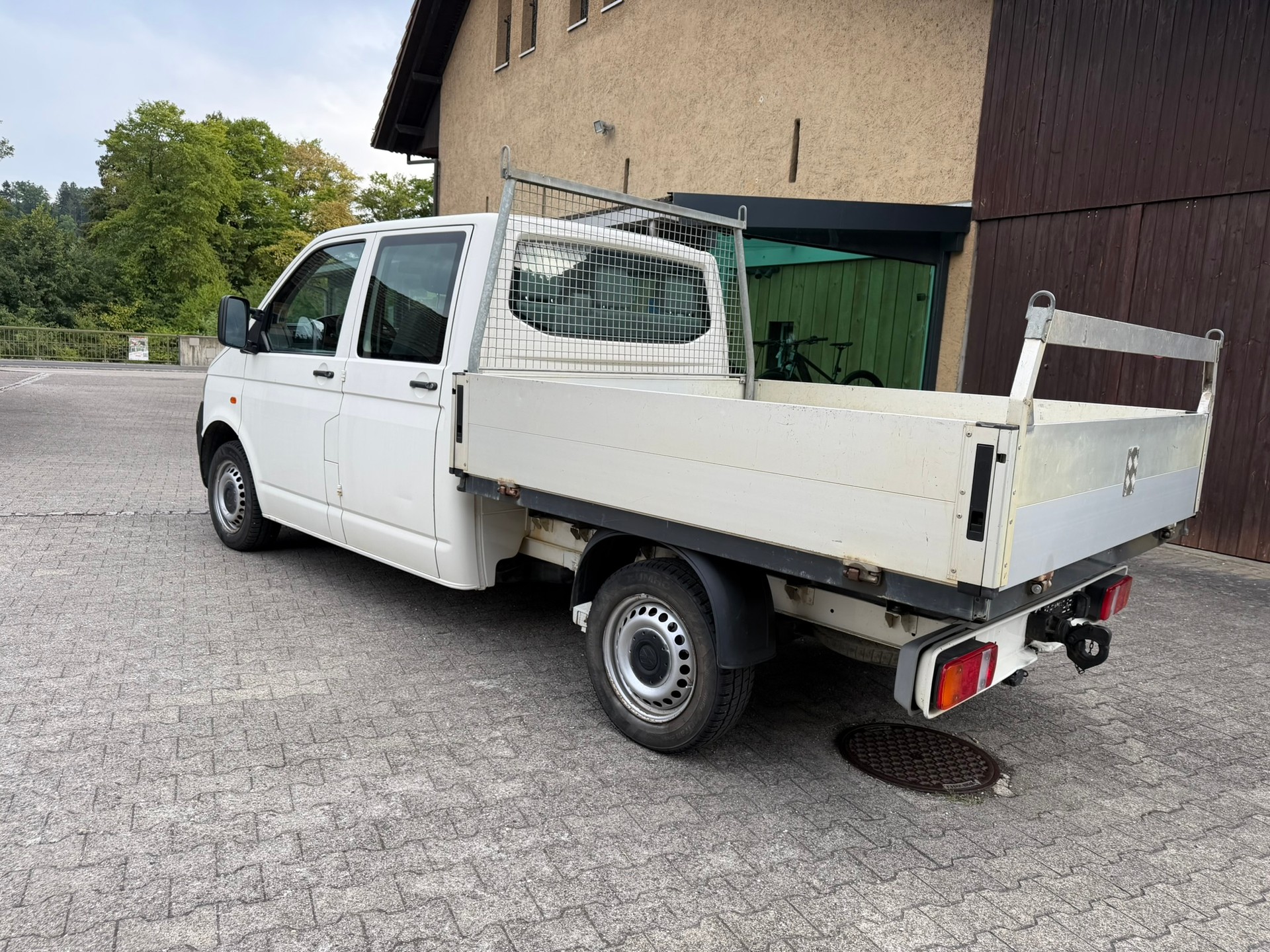 VW T5 2.5 TDI PD 4MOTION-image-5