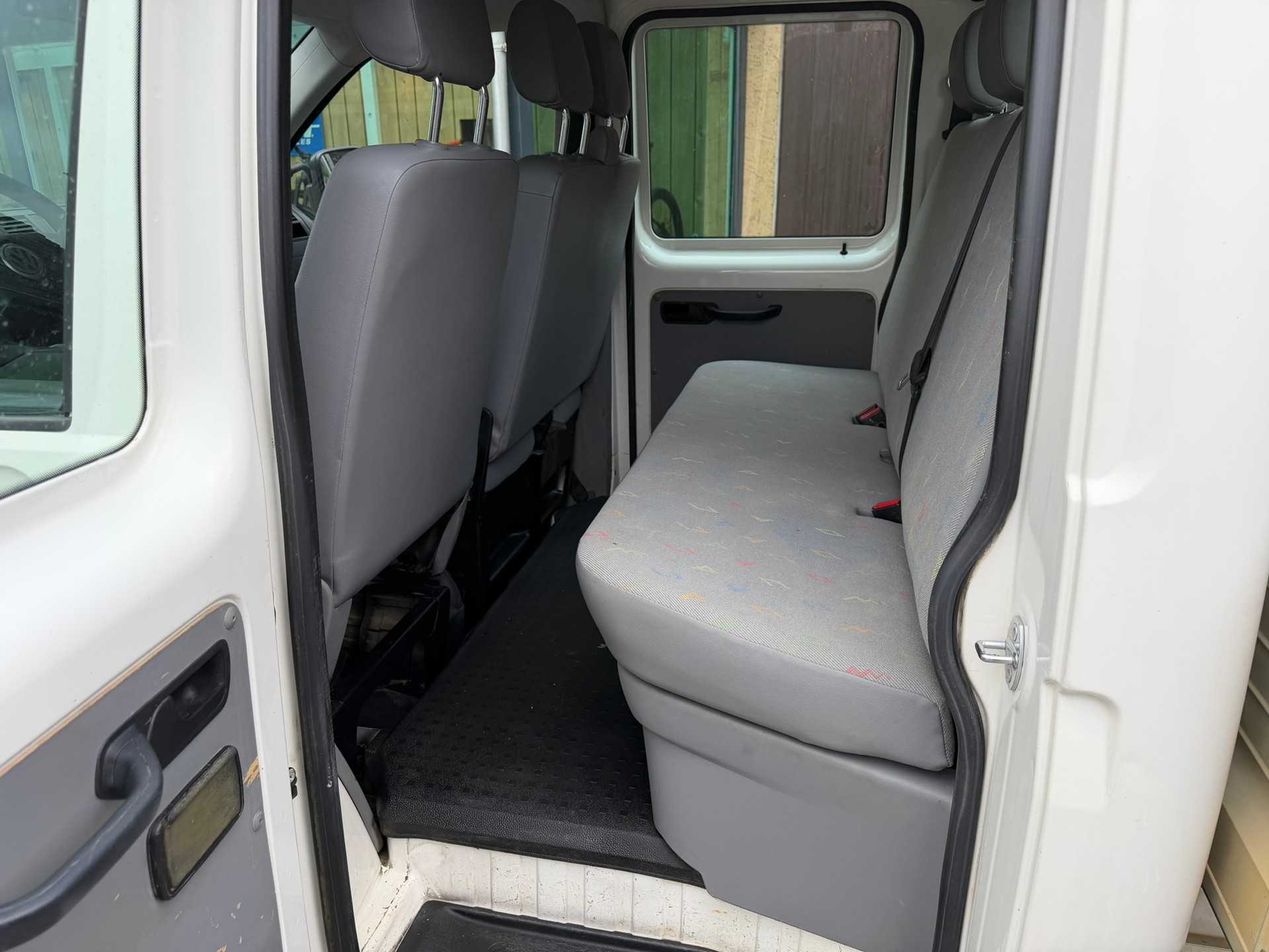 VW T5 2.5 TDI PD 4MOTION-image-9
