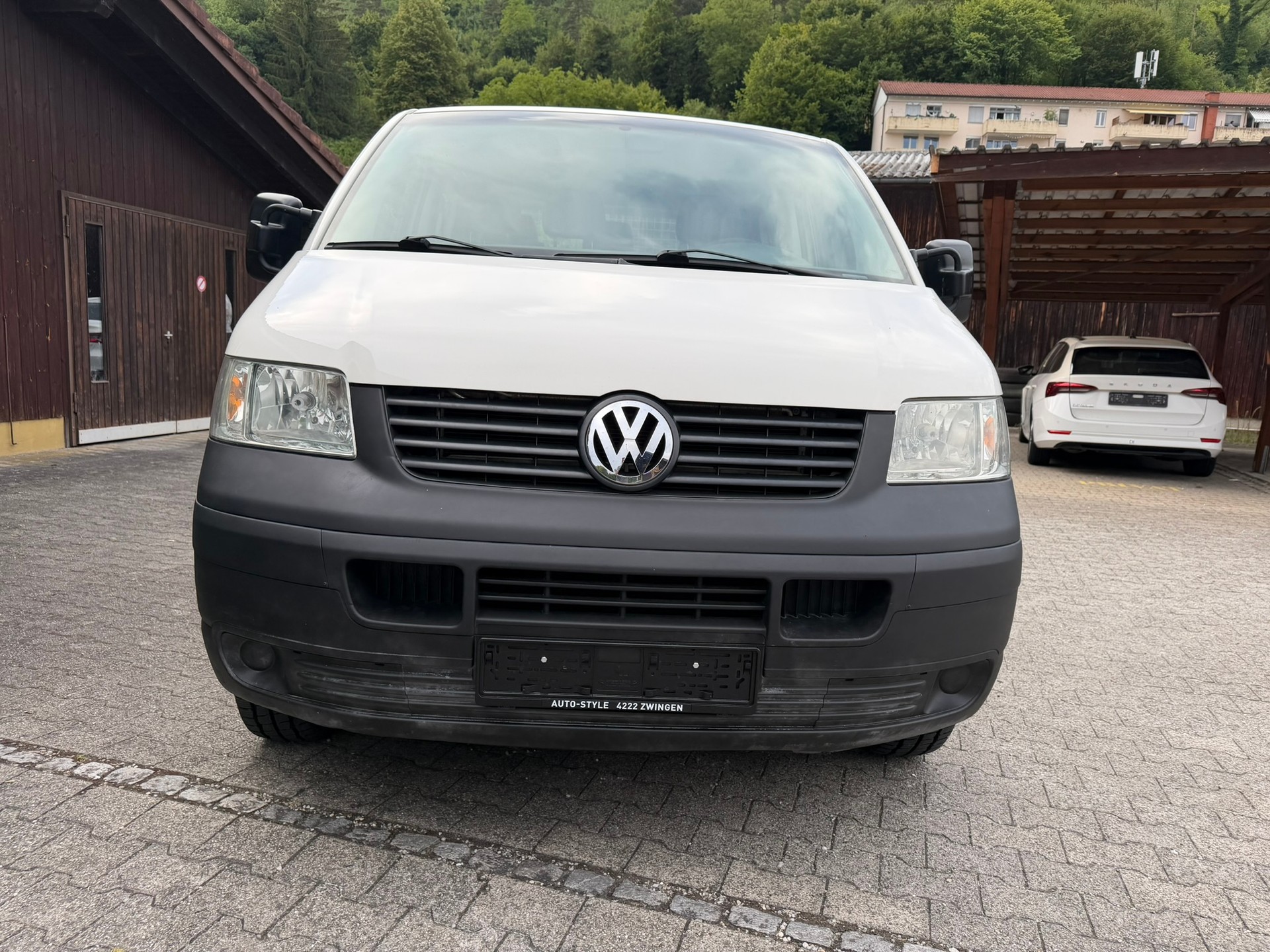 VW T5 2.5 TDI PD 4MOTION-image-2