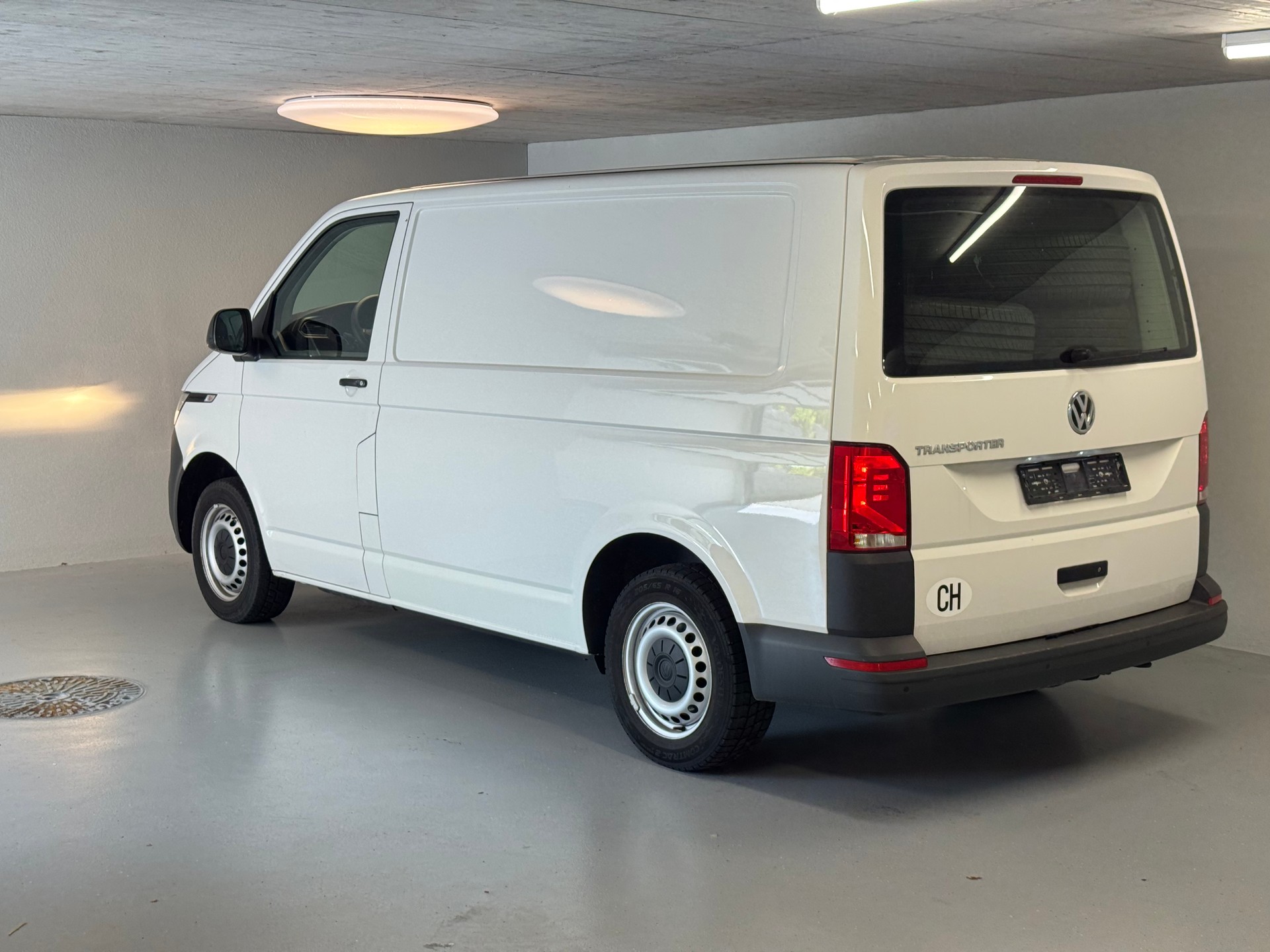 VW T6.1 2.0 TDI-image-3