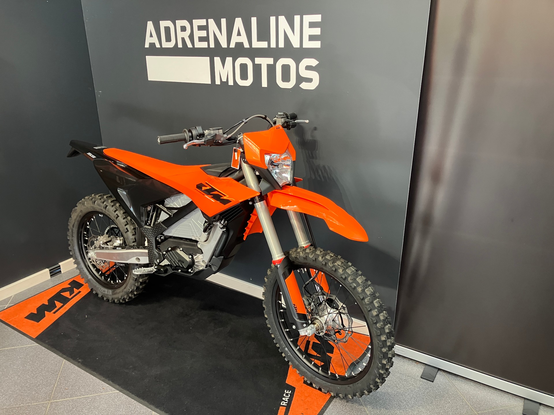 KTM Freeride E 2027-showroom-element-2
