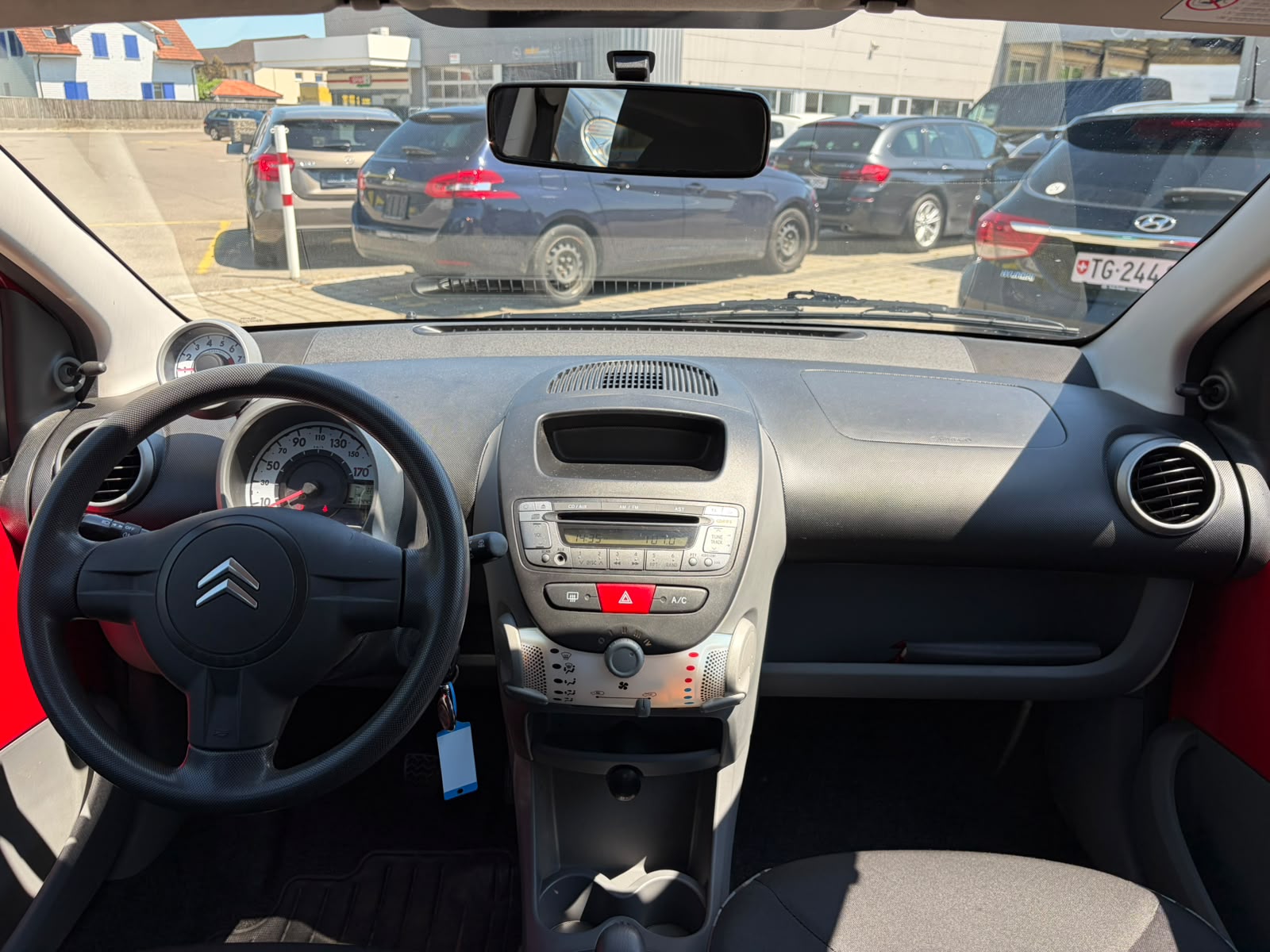CITROEN C1 1.0i Chic (SX)-image-9