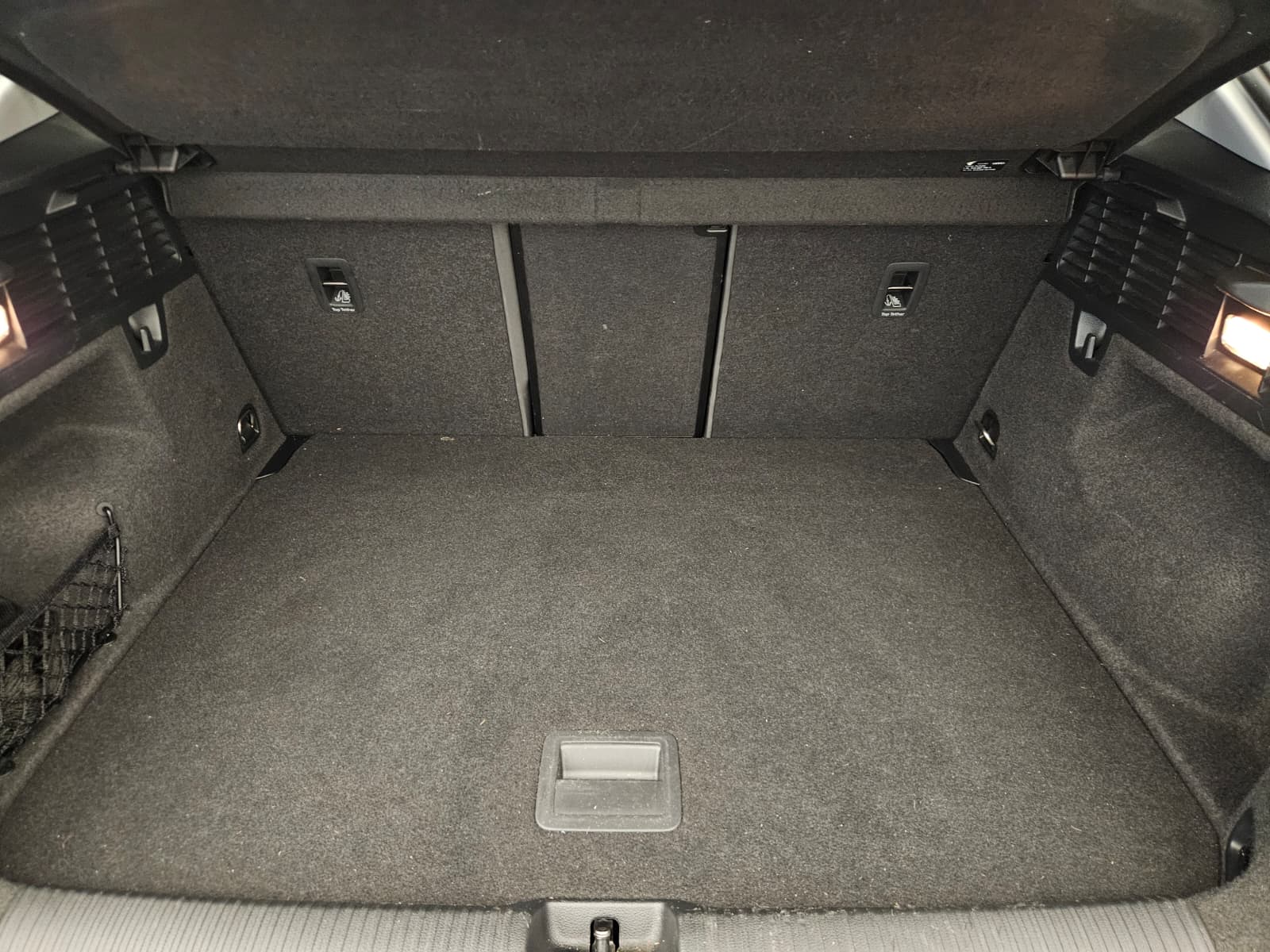 AUDI Q2 35 TFSI S-tronic-image-14