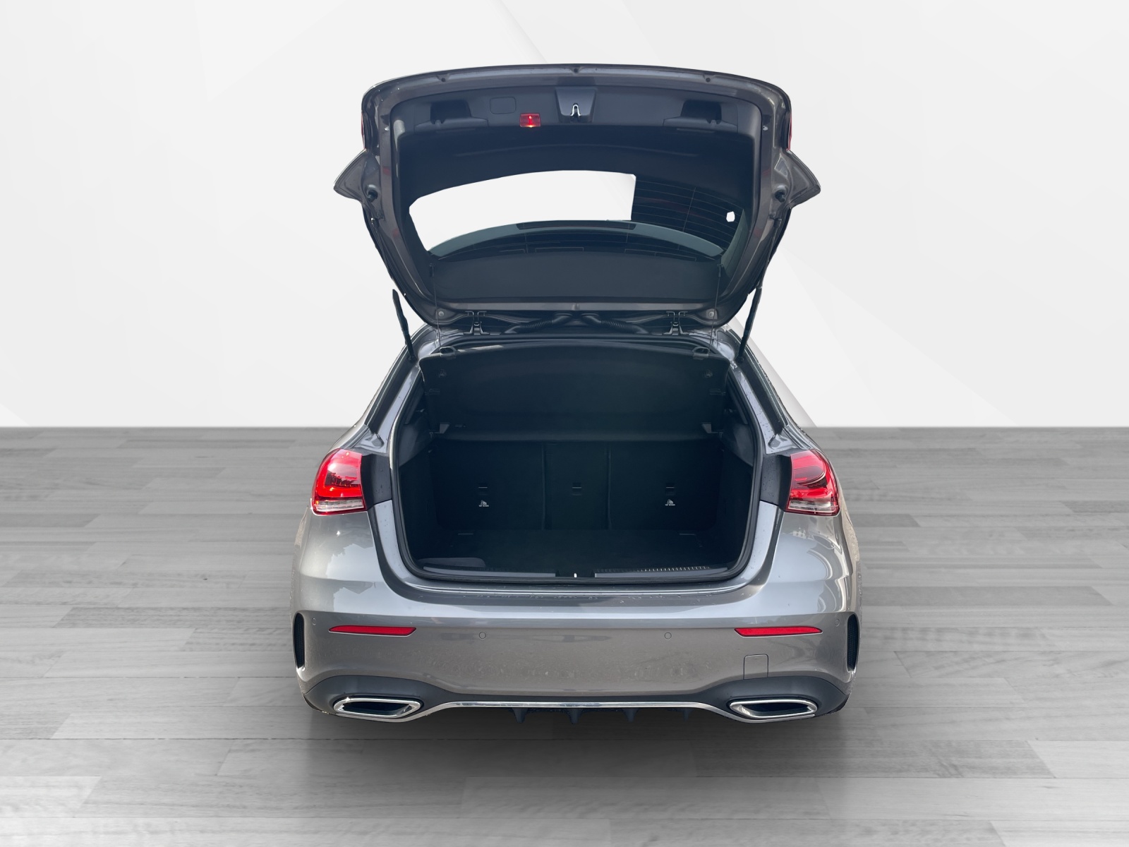 MERCEDES-BENZ A 200 AMG Line-image-14