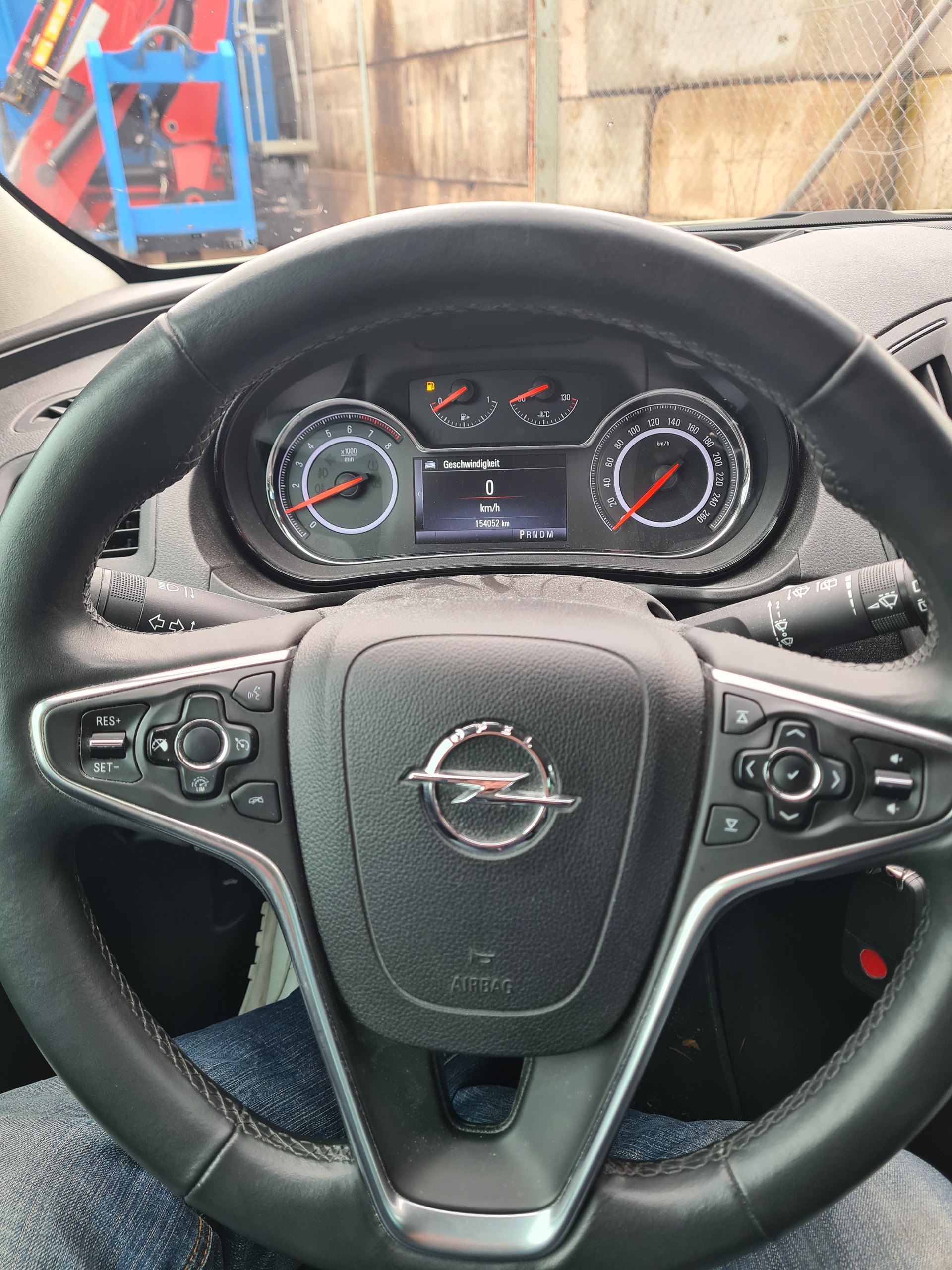 OPEL Insignia Country Tourer 2.0 Turbo 4WD Automatic-image-10