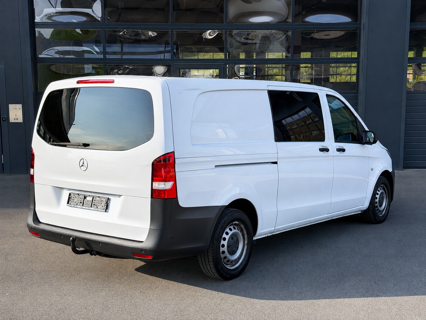 MERCEDES-BENZ Vito 114 Extralang EL | ab MFK | ab Service Automat | ACC | Totwinkel | Klima | Anhängerkupplung-image-3