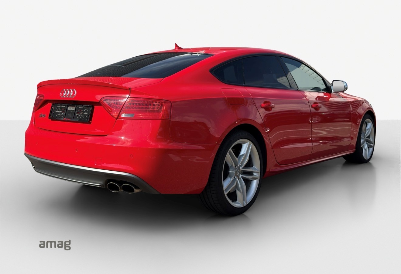 AUDI 3.0 V6 TFSI quattro S-Tronic-image-4