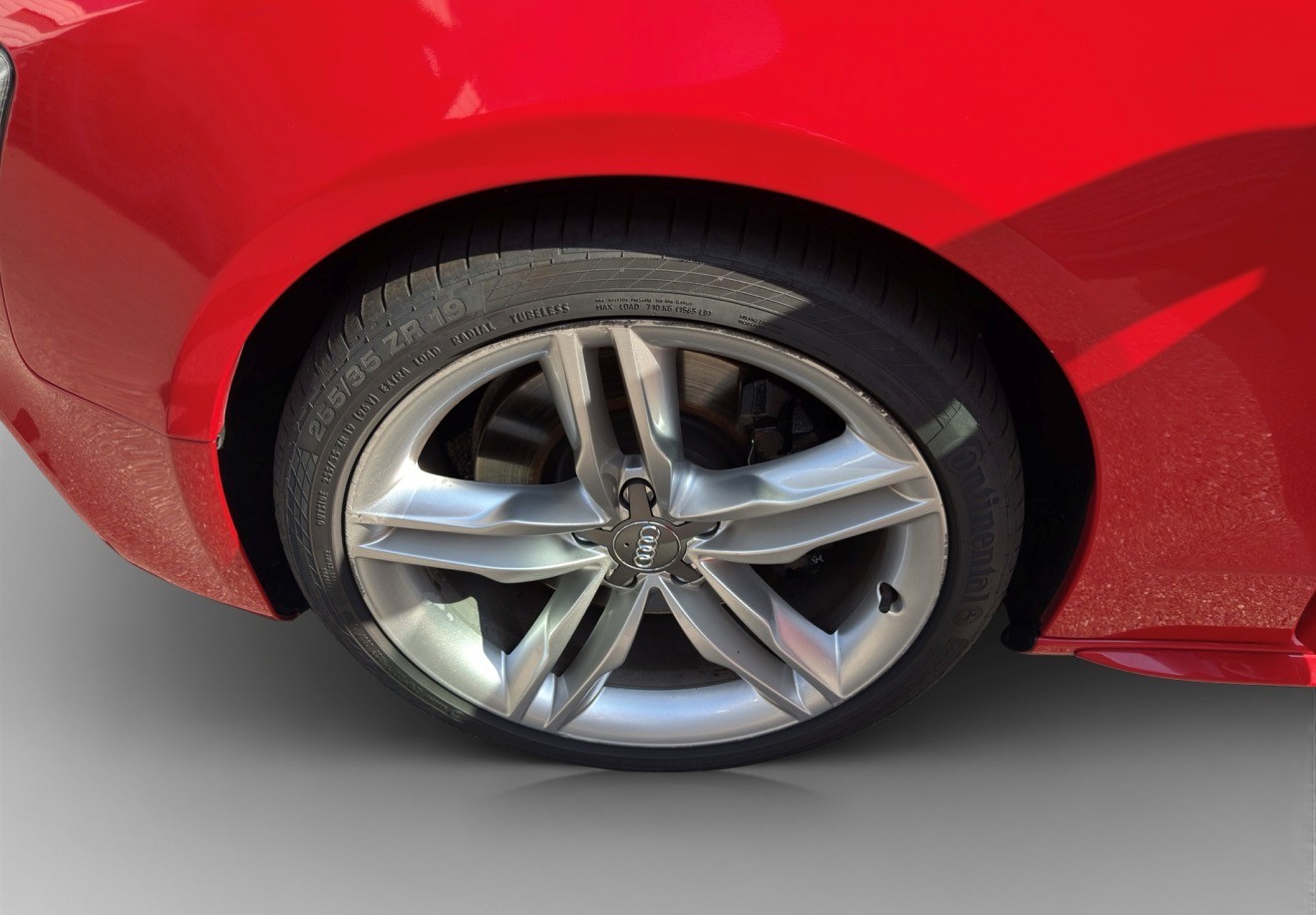 AUDI 3.0 V6 TFSI quattro S-Tronic-image-9