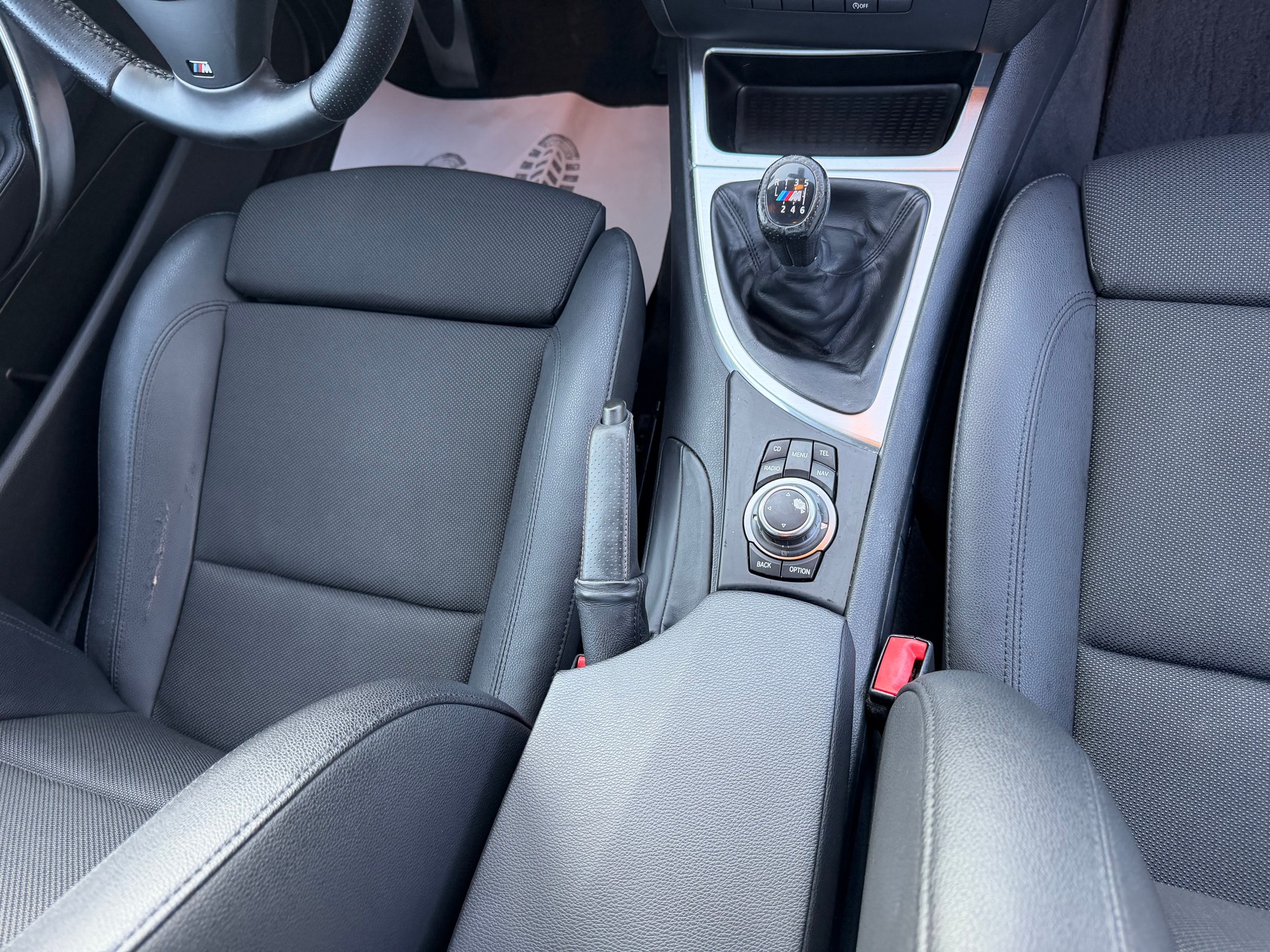 BMW 123d Coupé-image-11