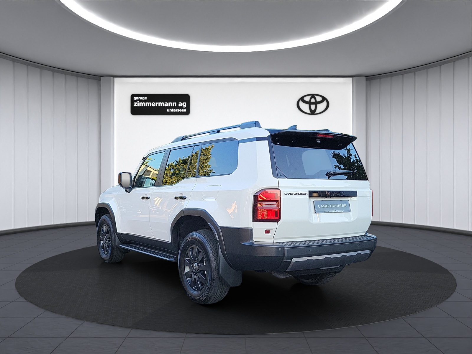 TOYOTA Land Cruiser 2.8 D 48V Style-image-8