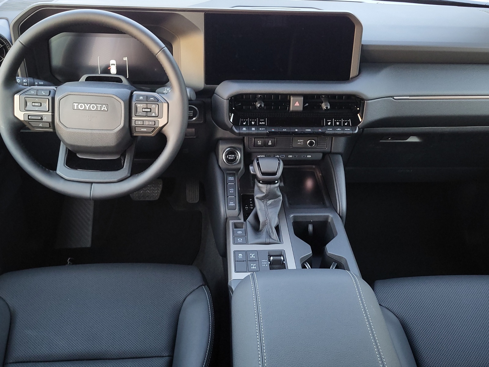 TOYOTA Land Cruiser 2.8 D 48V Style-image-13