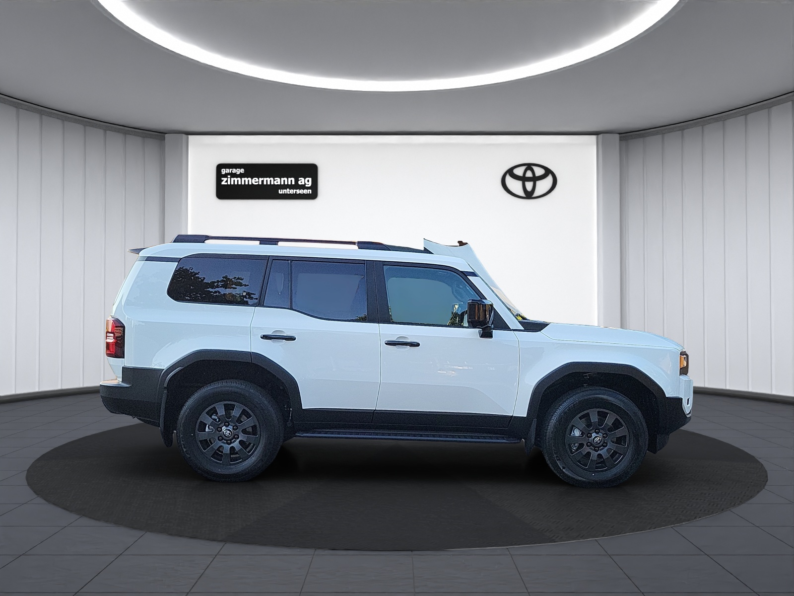 TOYOTA Land Cruiser 2.8 D 48V Style-image-4