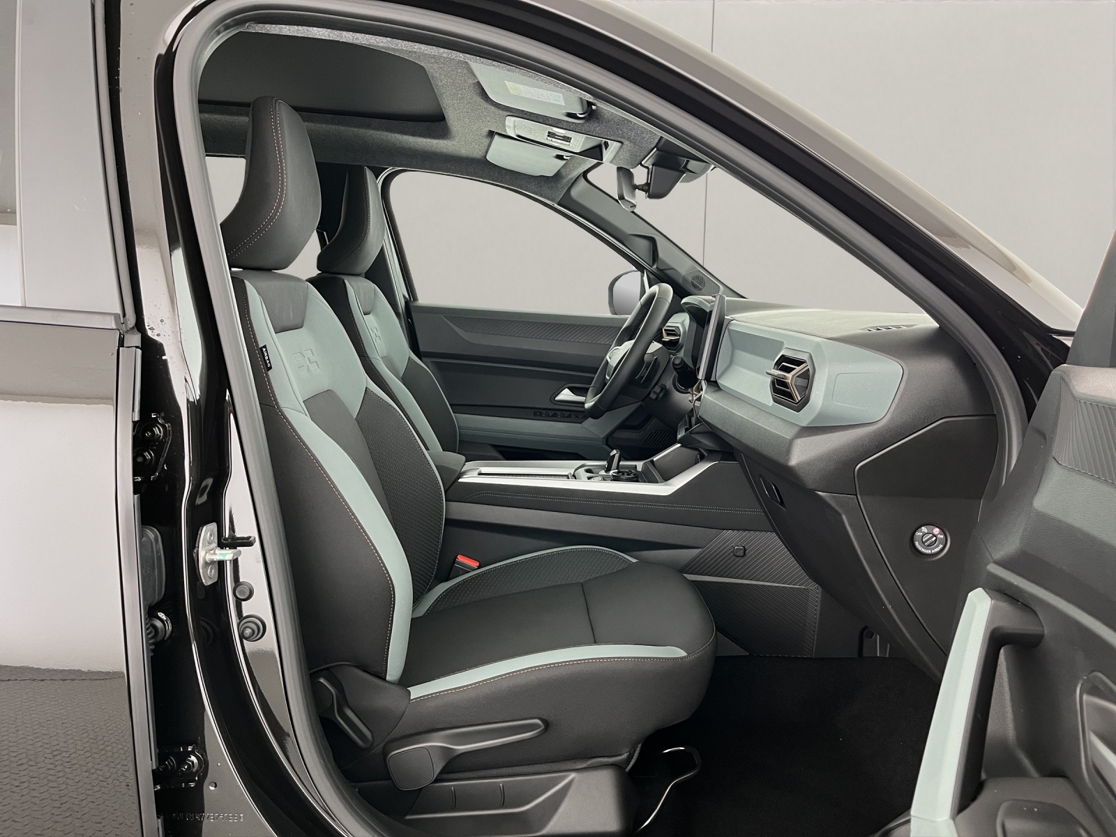 DACIA Bigster 1.2 Hybrid Extreme 4WD-image-15