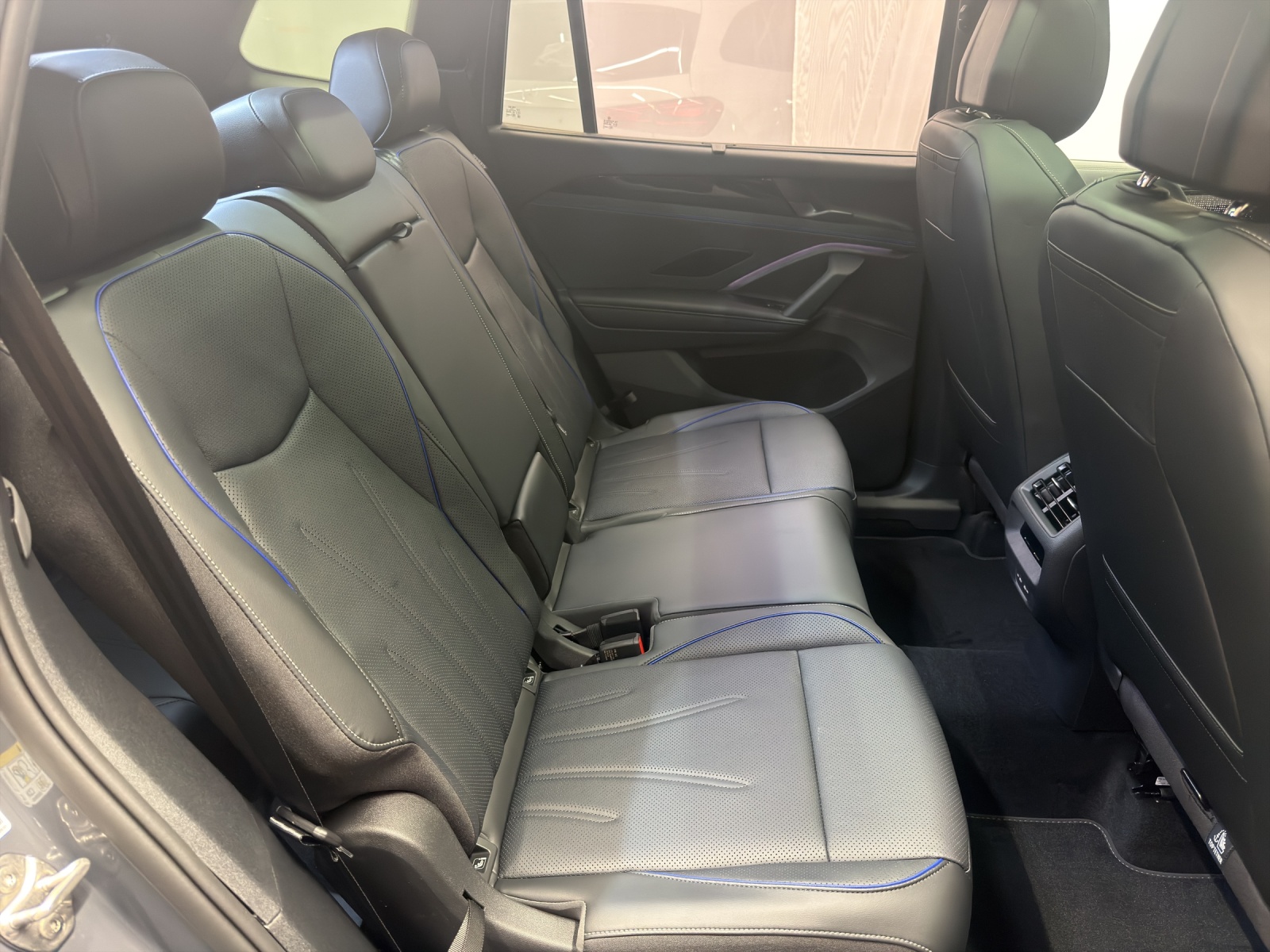 VW Tayron 2.0 TDI SCR R-Line United DSG 4motion-image-9