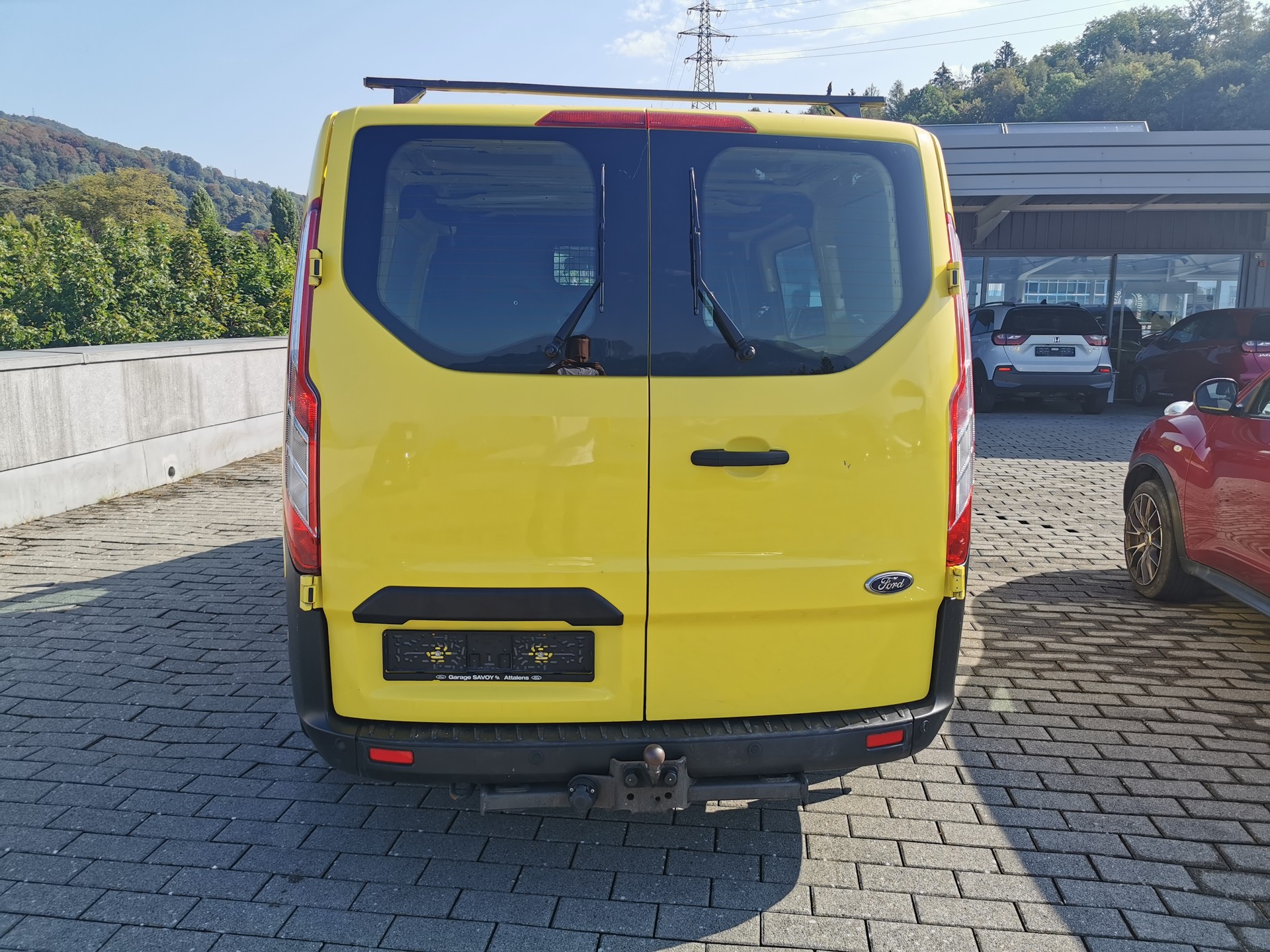 FORD Transit Cust 300 L1 Ambie-image-3
