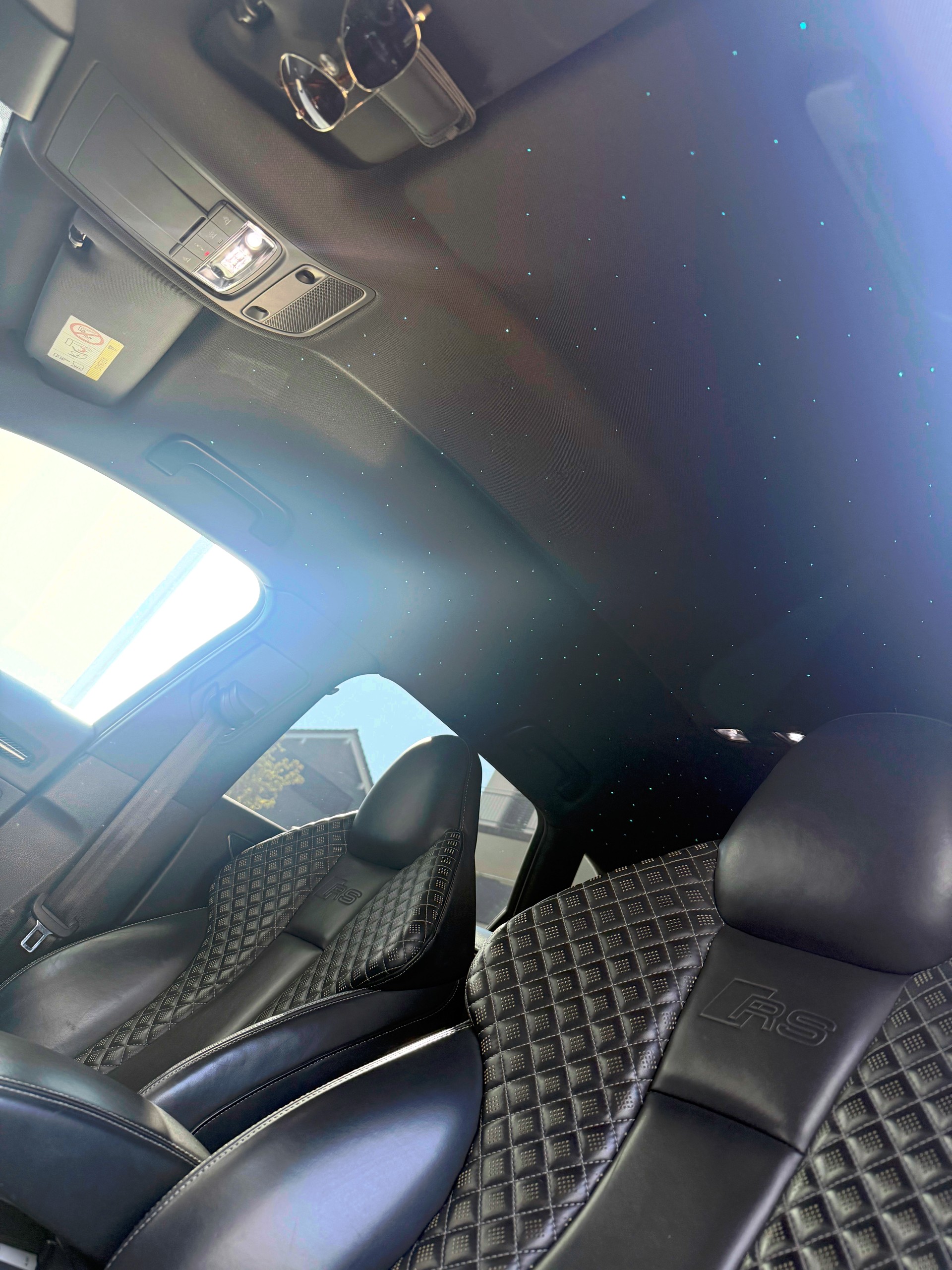 AUDI 2.5 T FSI quattro S-Tronic / • Sternenhimmel / 8-fach bereift / • Matrix-LED-Scheinwerfer-image-8