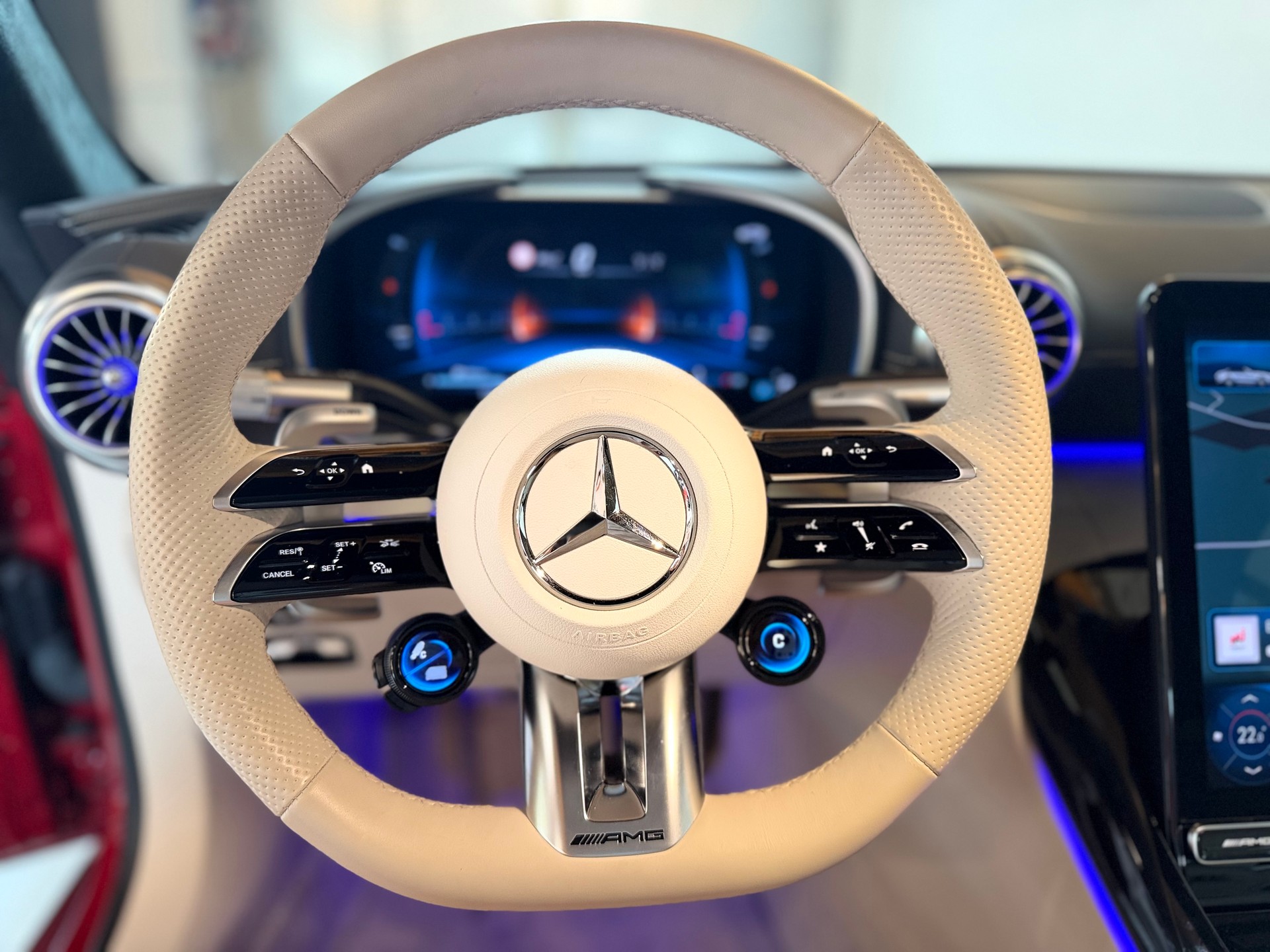 MERCEDES-BENZ AMG SL 63 4Matic+ Speedshift MCT-image-16