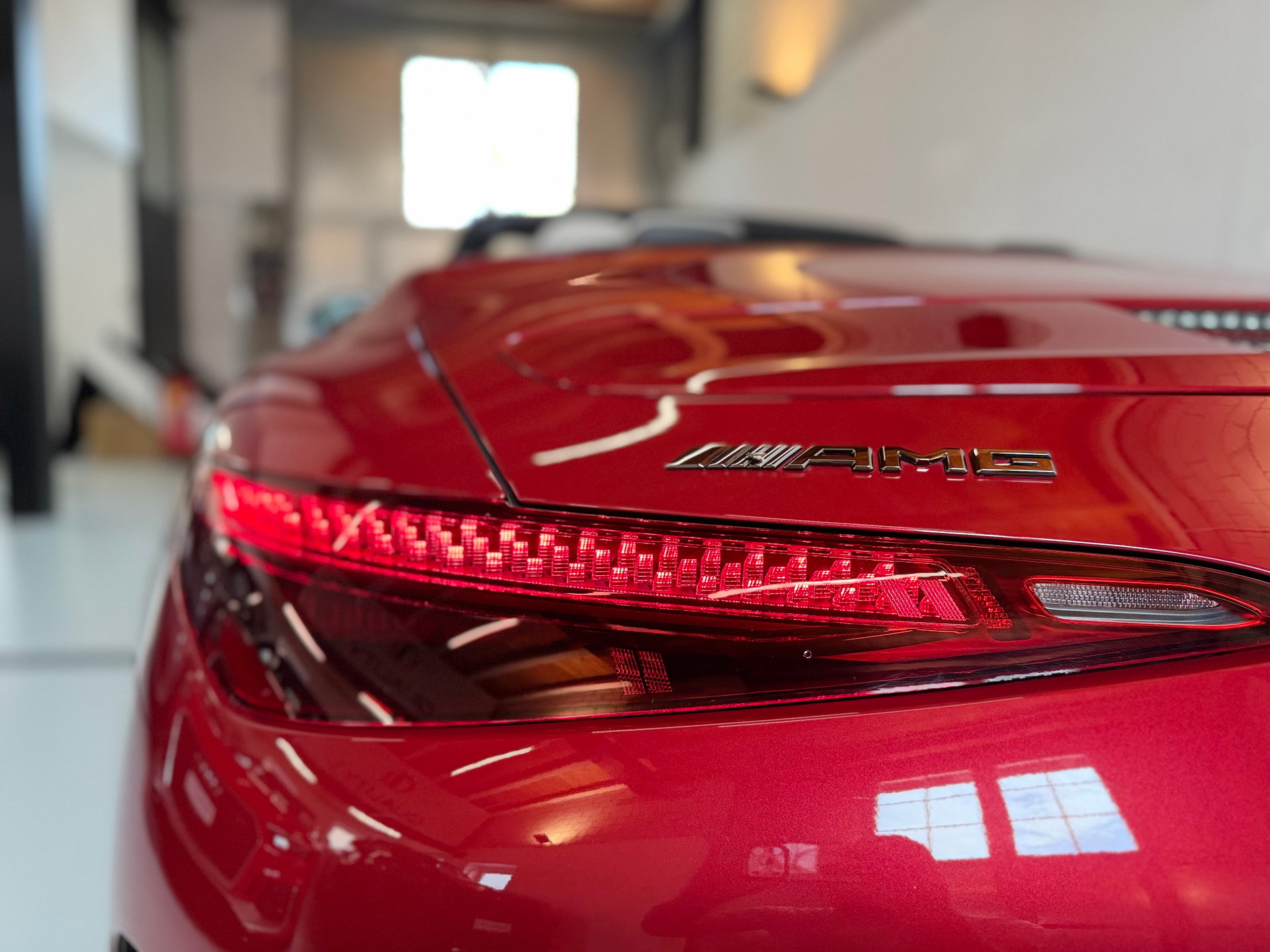 MERCEDES-BENZ AMG SL 63 4Matic+ Speedshift MCT-image-9