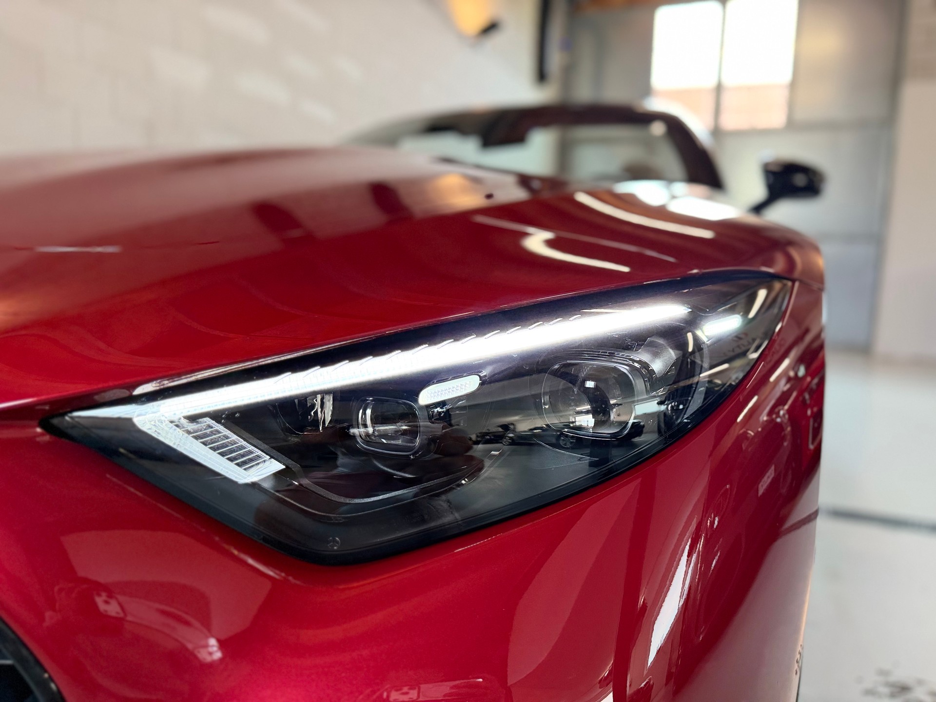 MERCEDES-BENZ AMG SL 63 4Matic+ Speedshift MCT-image-11