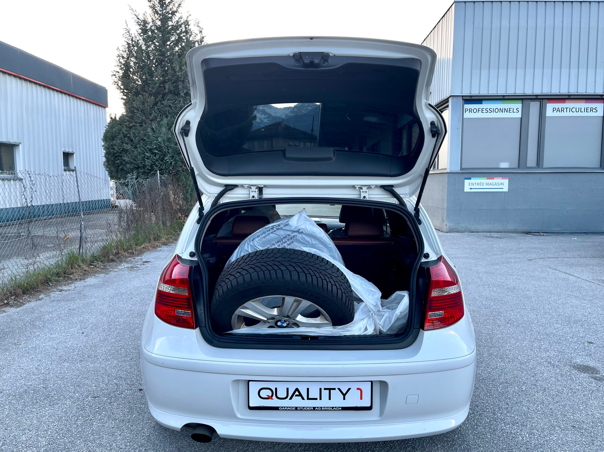 BMW 116i Steptronic-image-25