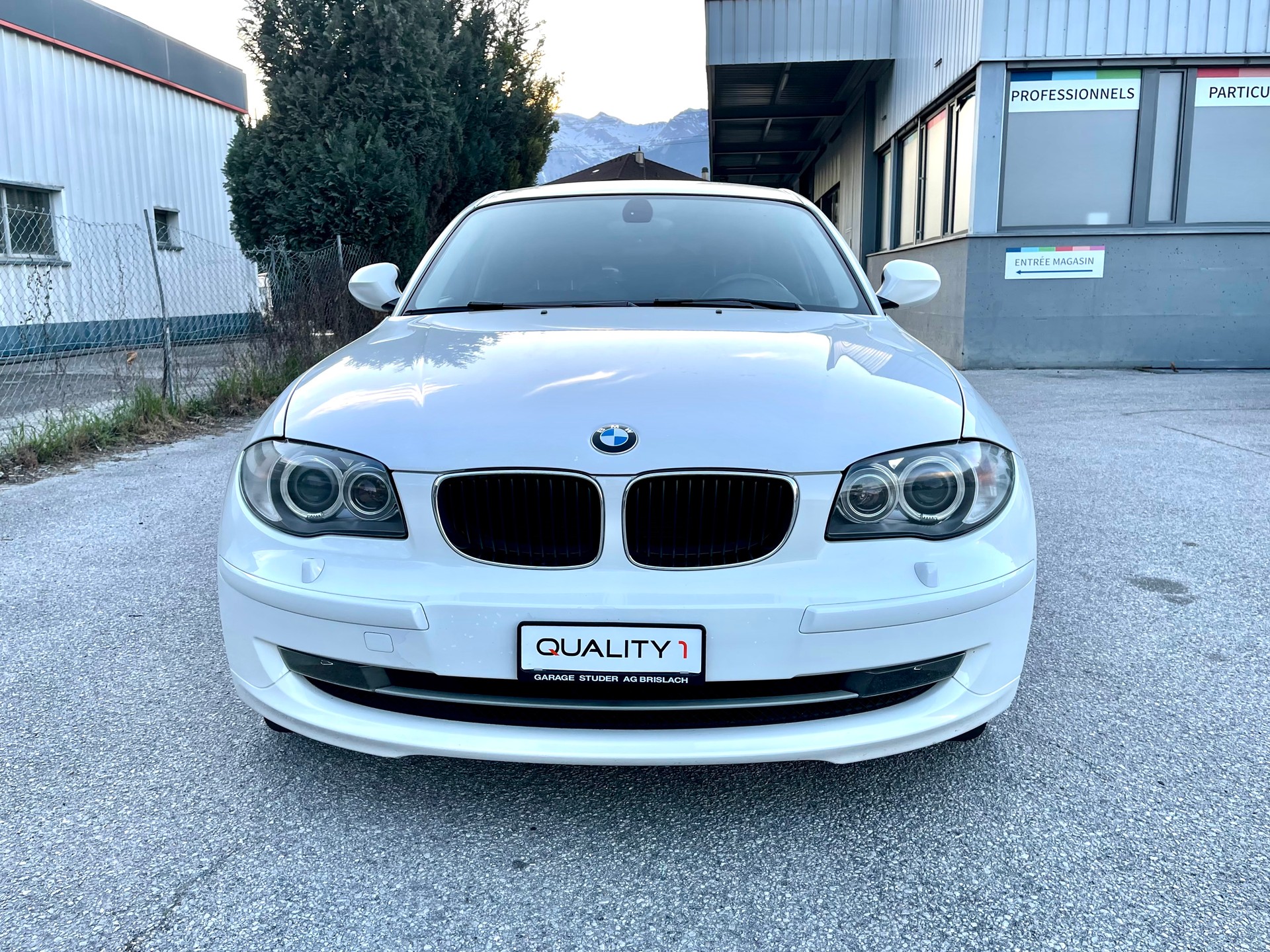 BMW 116i Steptronic-image-4