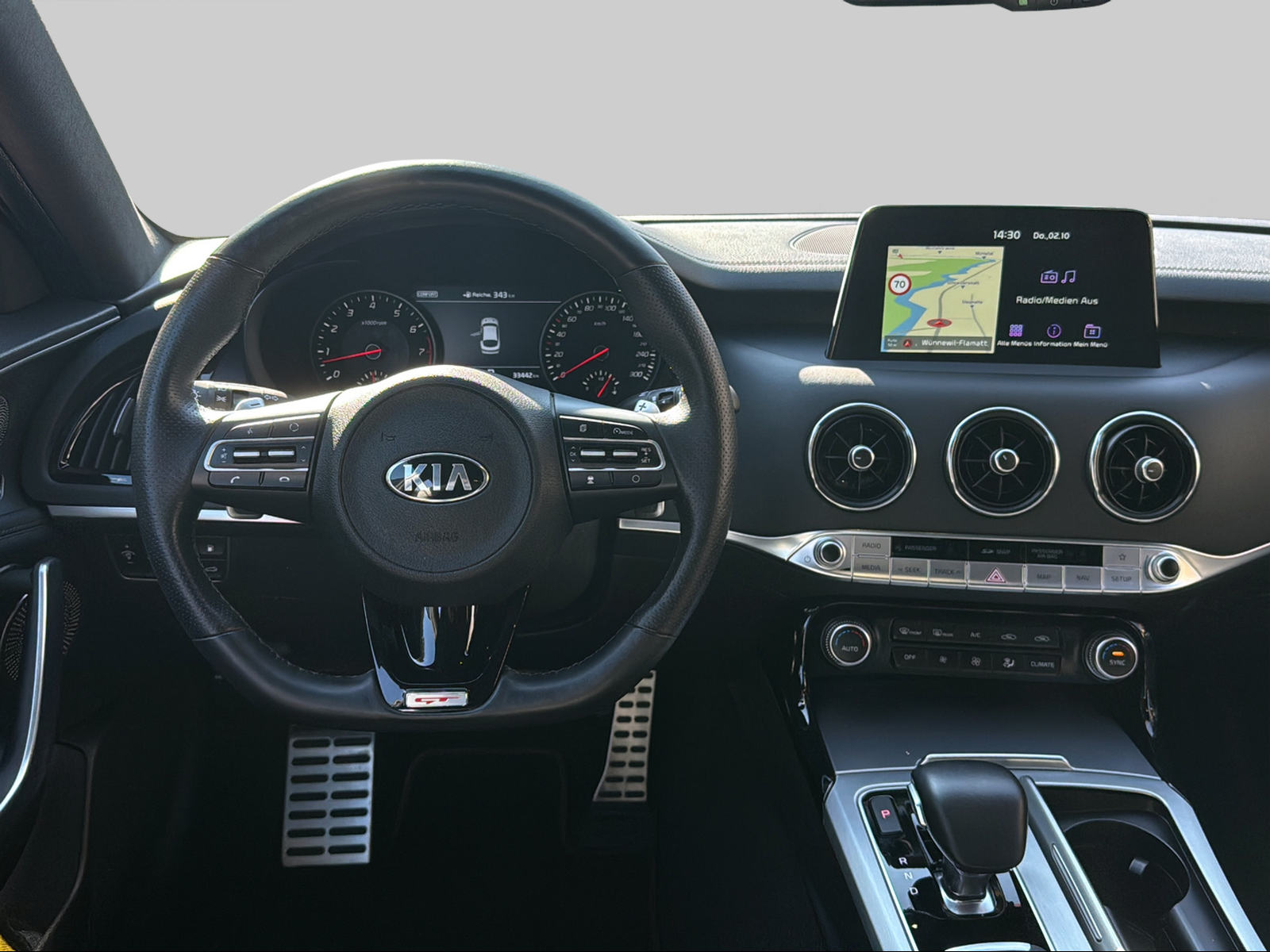 KIA Stinger 3.3 T-GDi GT Automat AWD-image-7