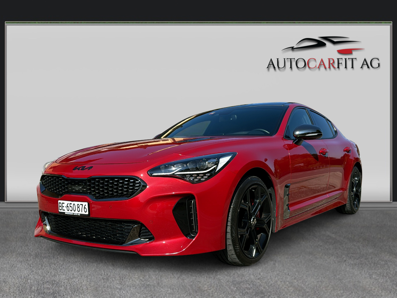 KIA Stinger 3.3 T-GDi GT Automat AWD-image-0