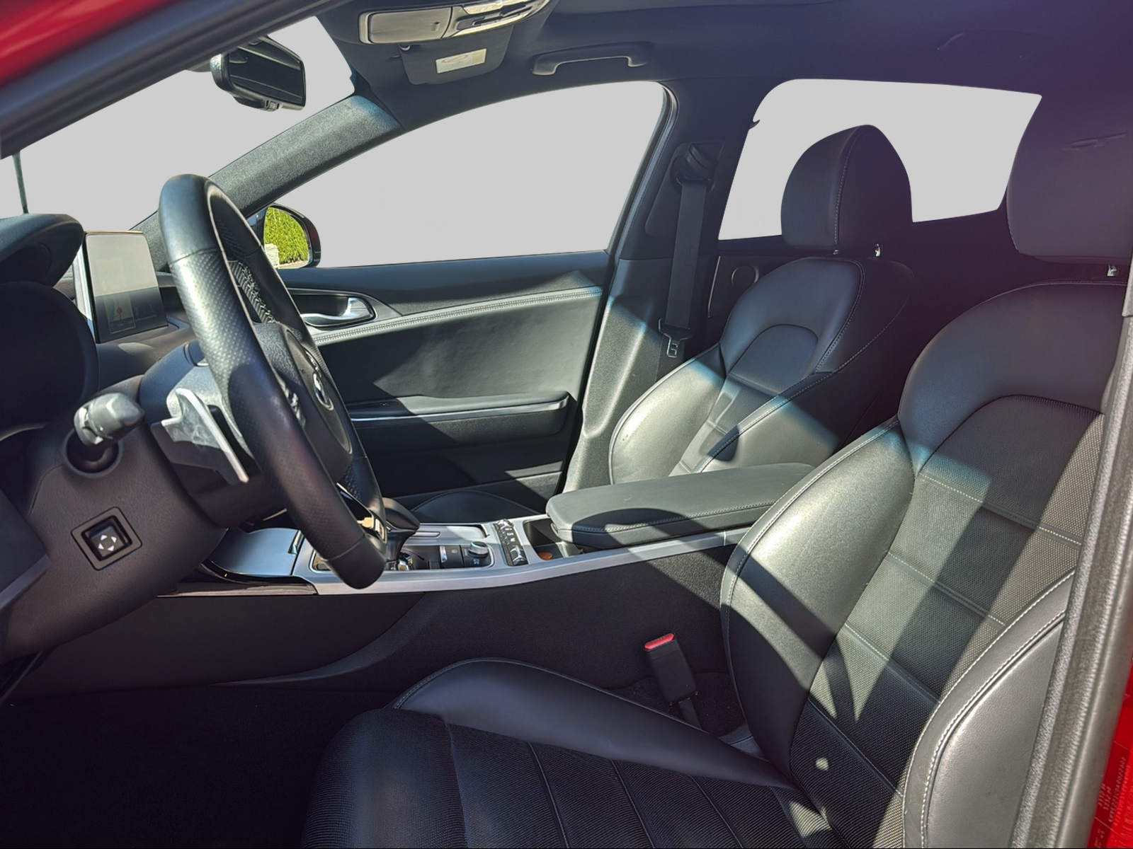 KIA Stinger 3.3 T-GDi GT Automat AWD-image-6