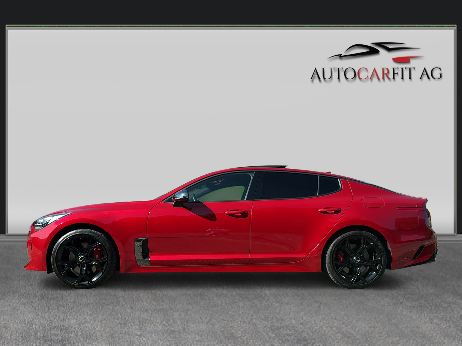 KIA Stinger 3.3 T-GDi GT Automat AWD-image-2