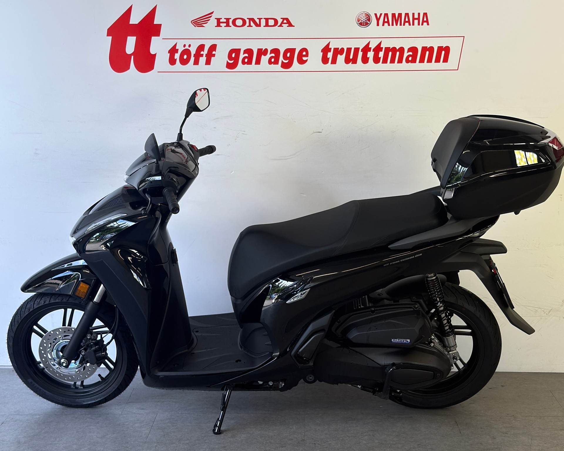 HONDA SH 350-showroom-element-1