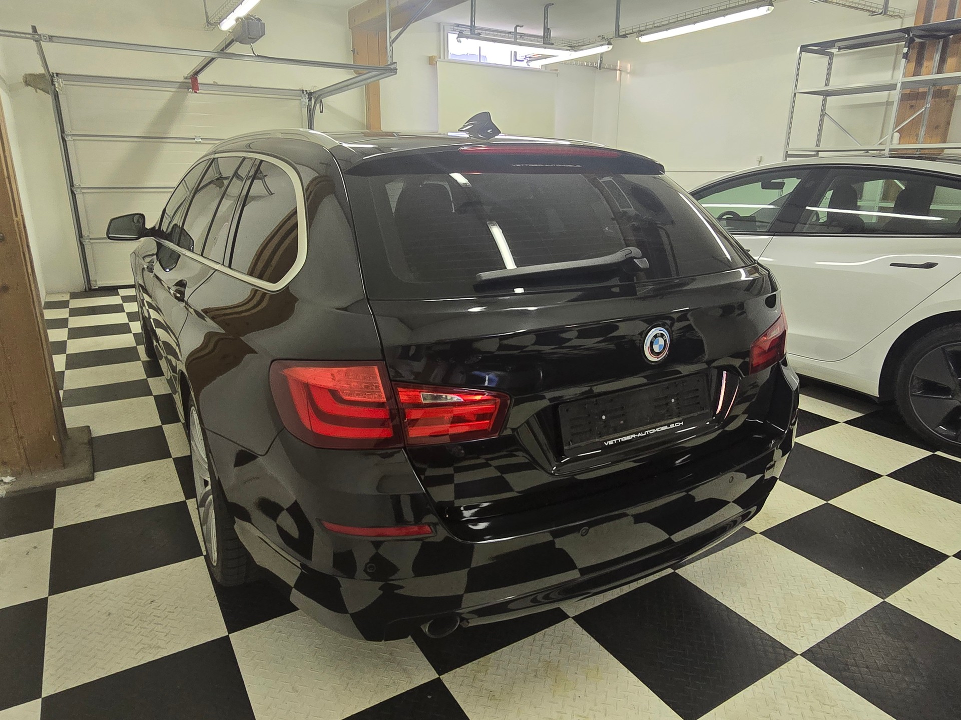 BMW 535d Touring Steptronic-image-5