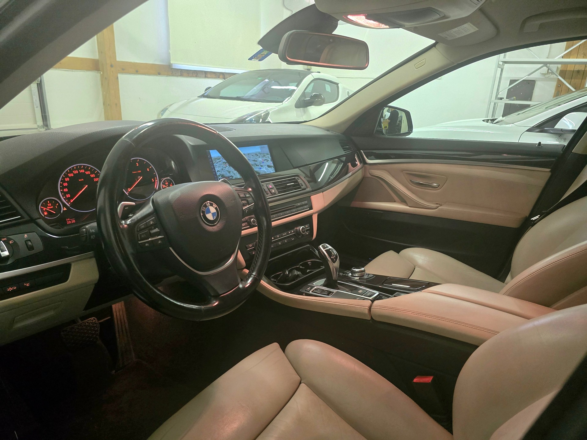 BMW 535d Touring Steptronic-image-9