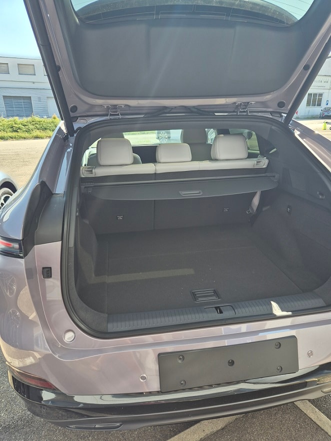 XPENG G6 AWD Performance + AHK (neues Modell)-image-7