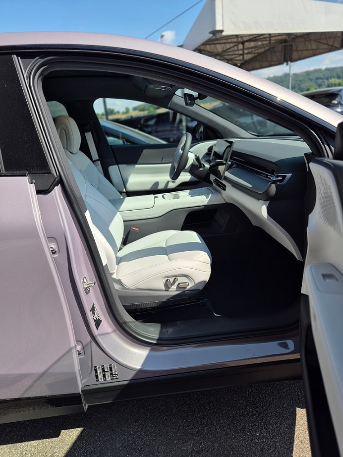 XPENG G6 AWD Performance + AHK (neues Modell)-image-3