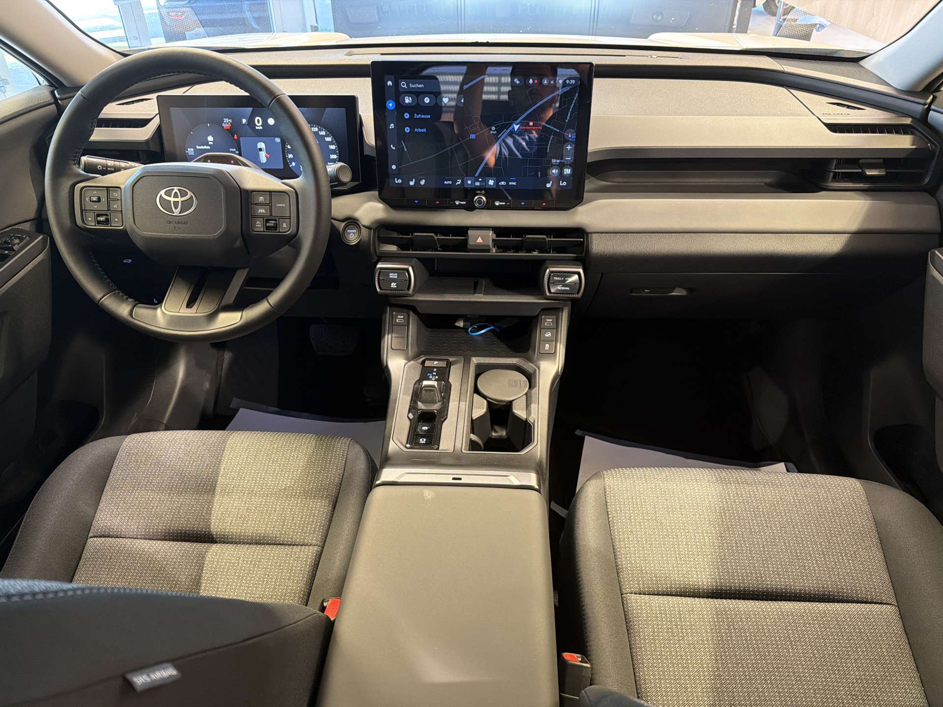 TOYOTA RAV-4 2.5 HSD Trend e-CVT AWD NEUES MODELL Automat-image-14