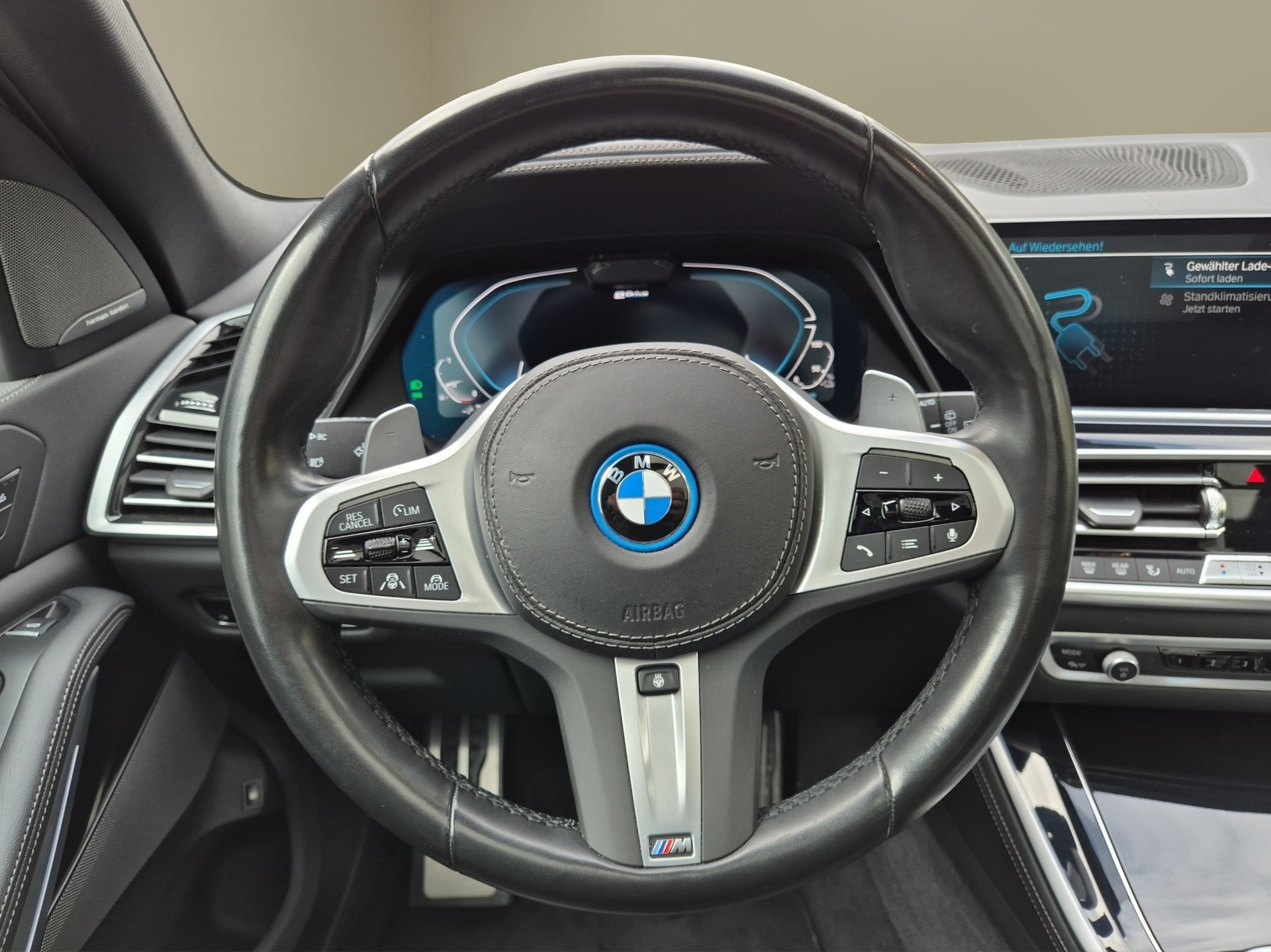 BMW X5 xDrive45e M Sport Steptronic-image-11