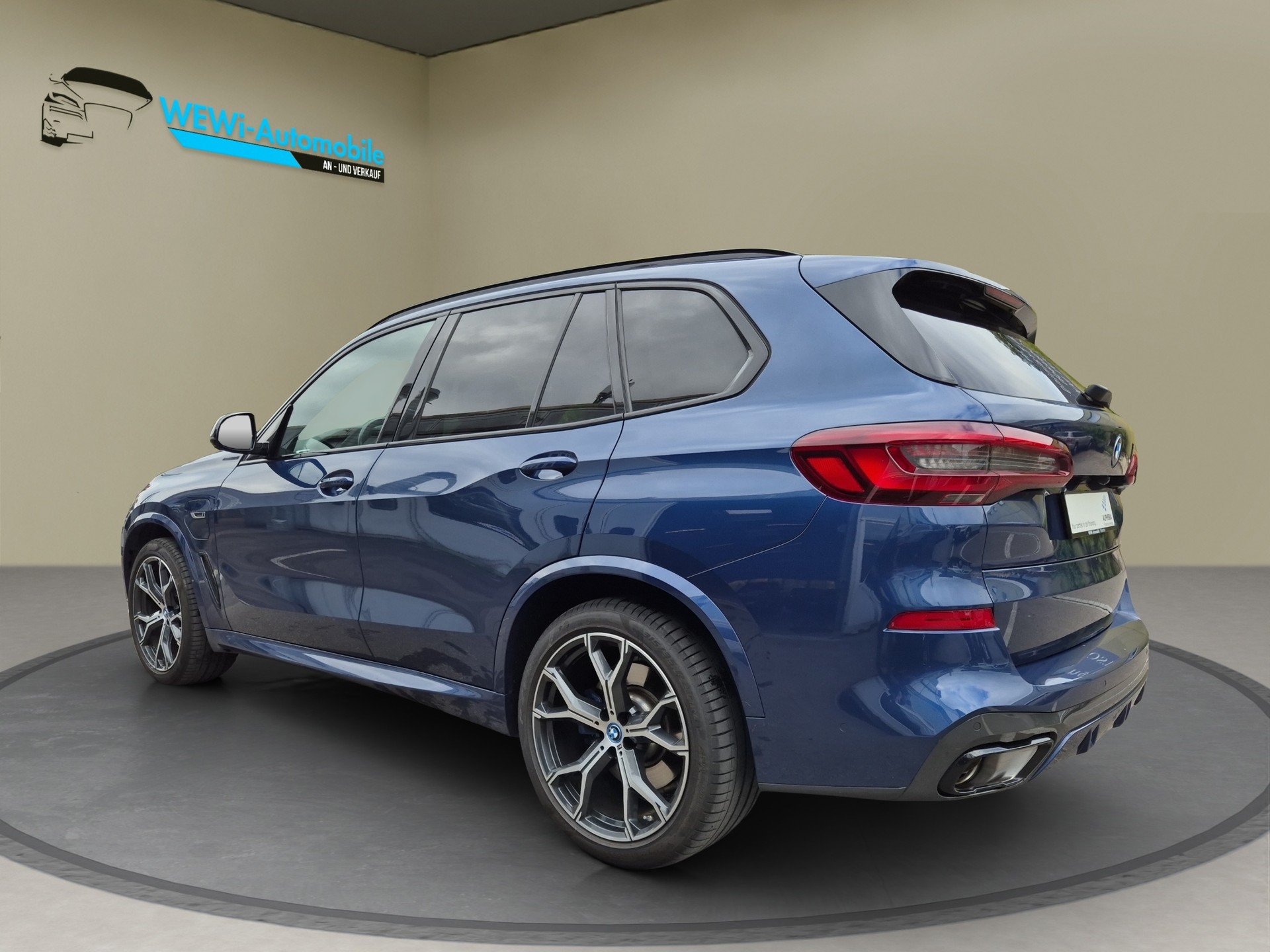 BMW X5 xDrive45e M Sport Steptronic-image-4