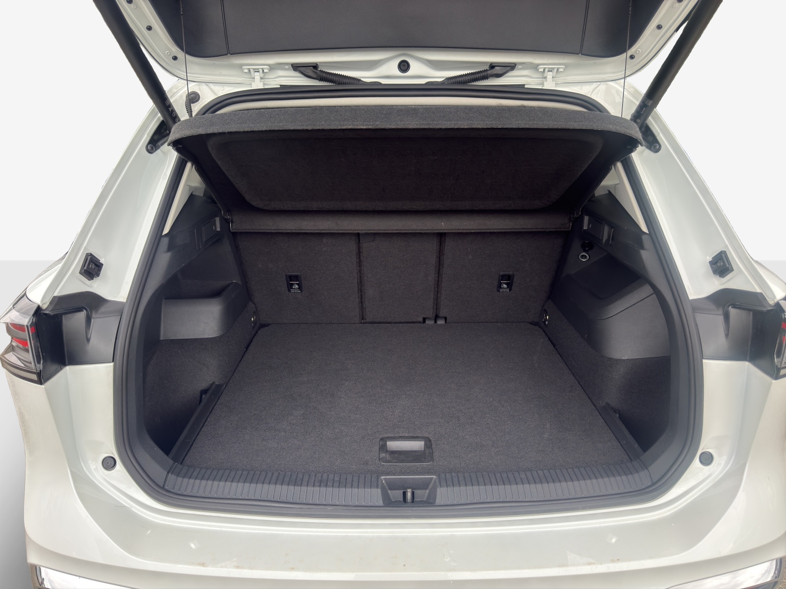 VW Tiguan 2.0 TSI DSG Elegance 4Motion-image-12