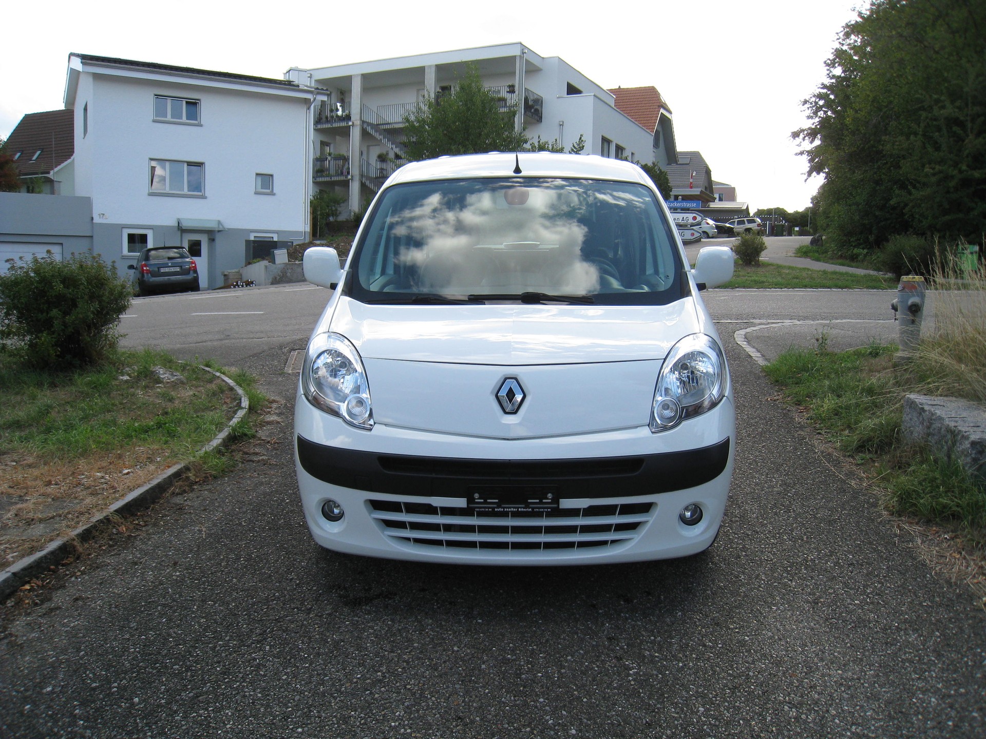 RENAULT Kangoo 1.6 16V Expression Automatic-image-3