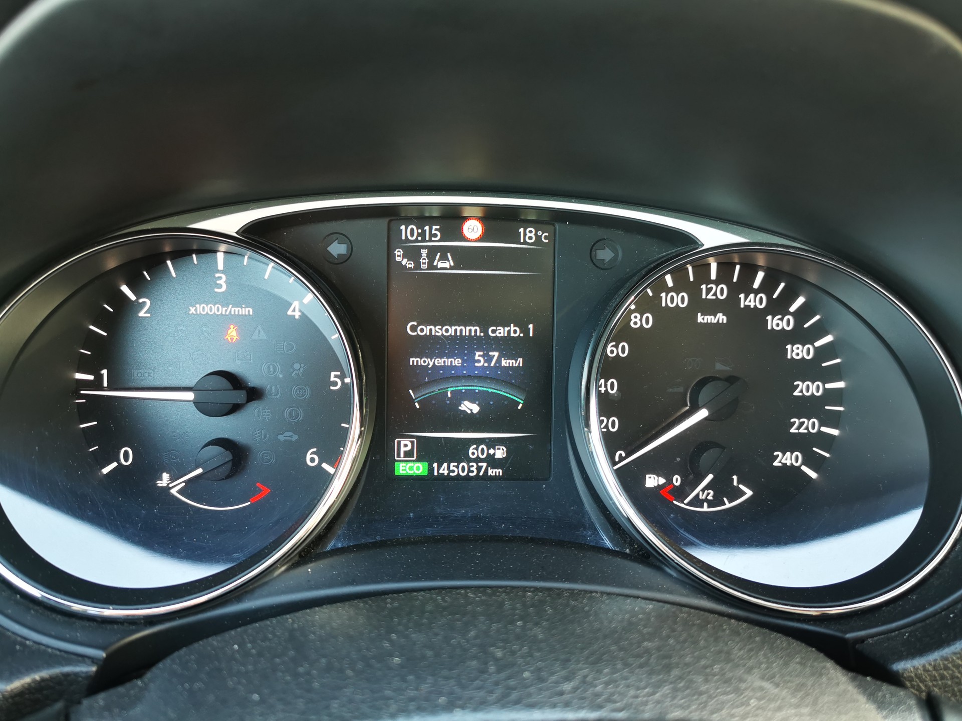 NISSAN X-Trail 2.0 dCi N-Vision Xtronic CVT ALL-MODE 4x4-image-11