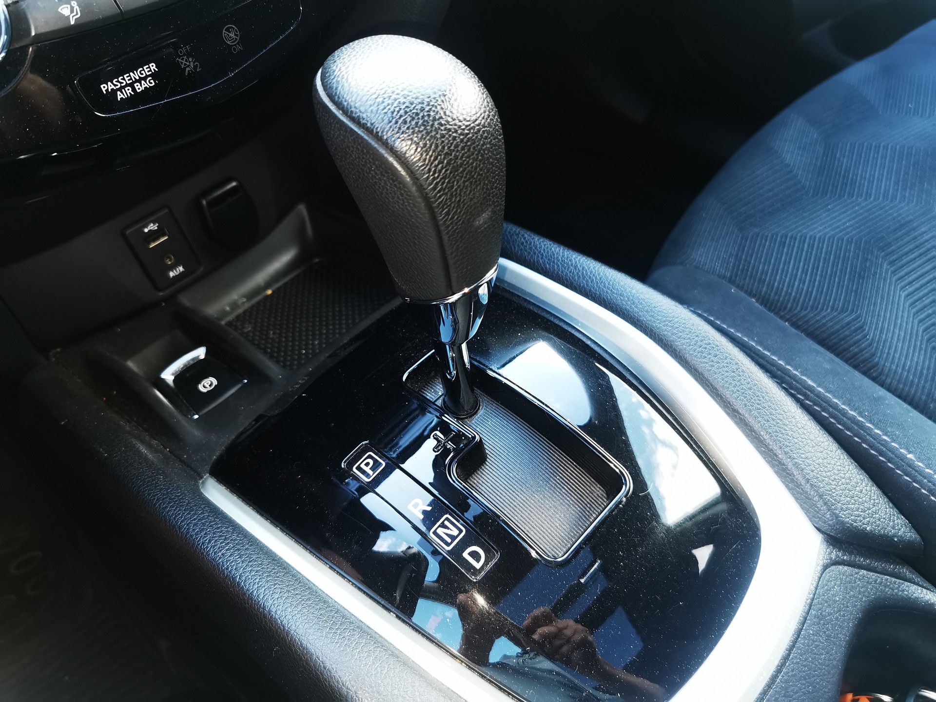 NISSAN X-Trail 2.0 dCi N-Vision Xtronic CVT ALL-MODE 4x4-image-13