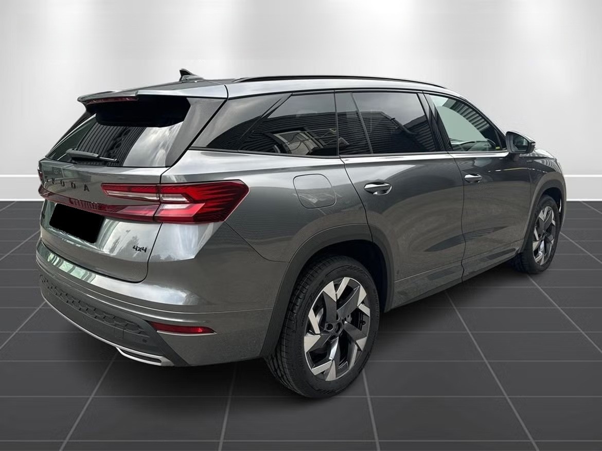 SKODA Kodiaq 2.0 TDI Sportline 4x4-image-5