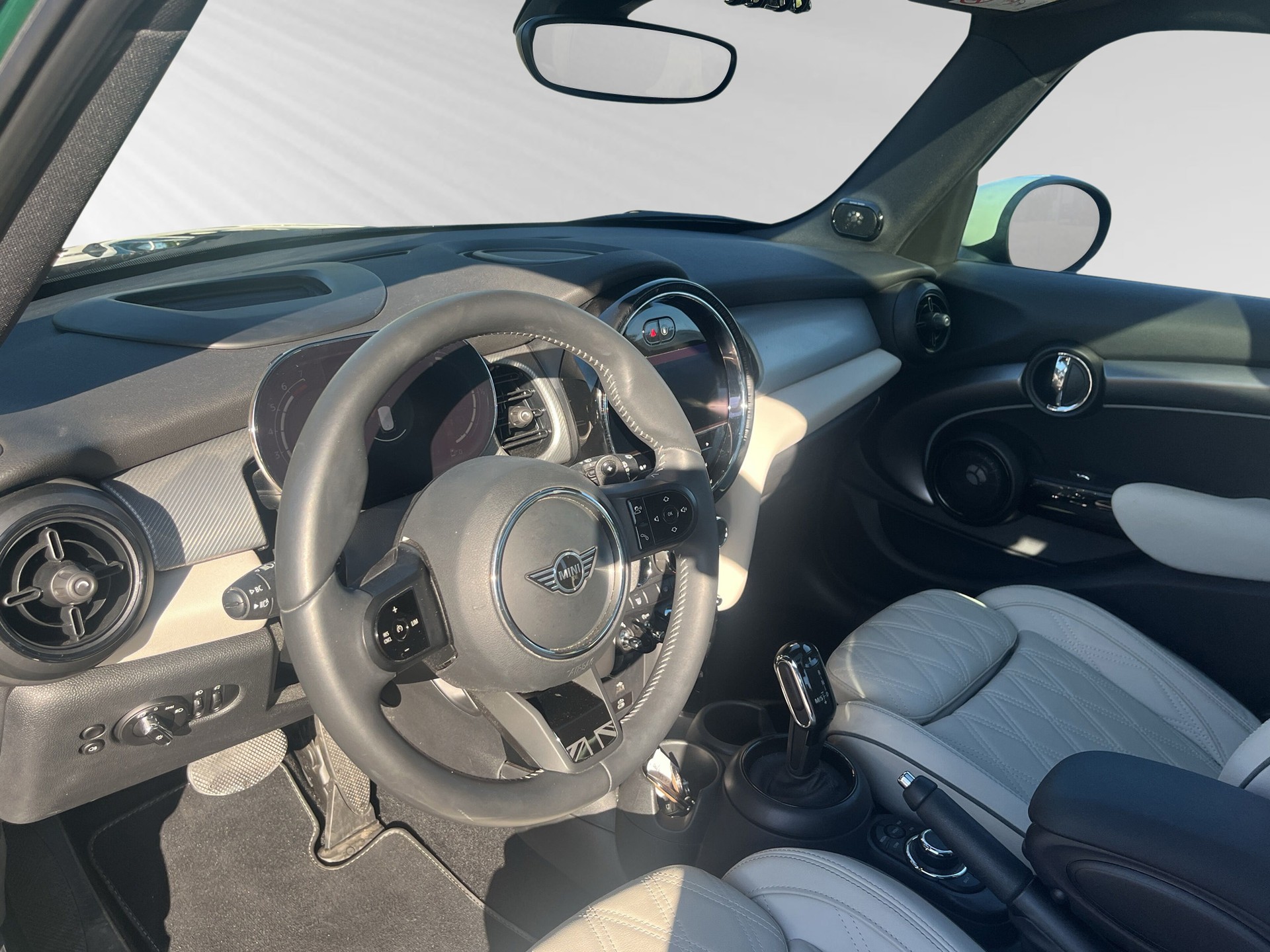 MINI Cooper S Steptronic DKG-image-3
