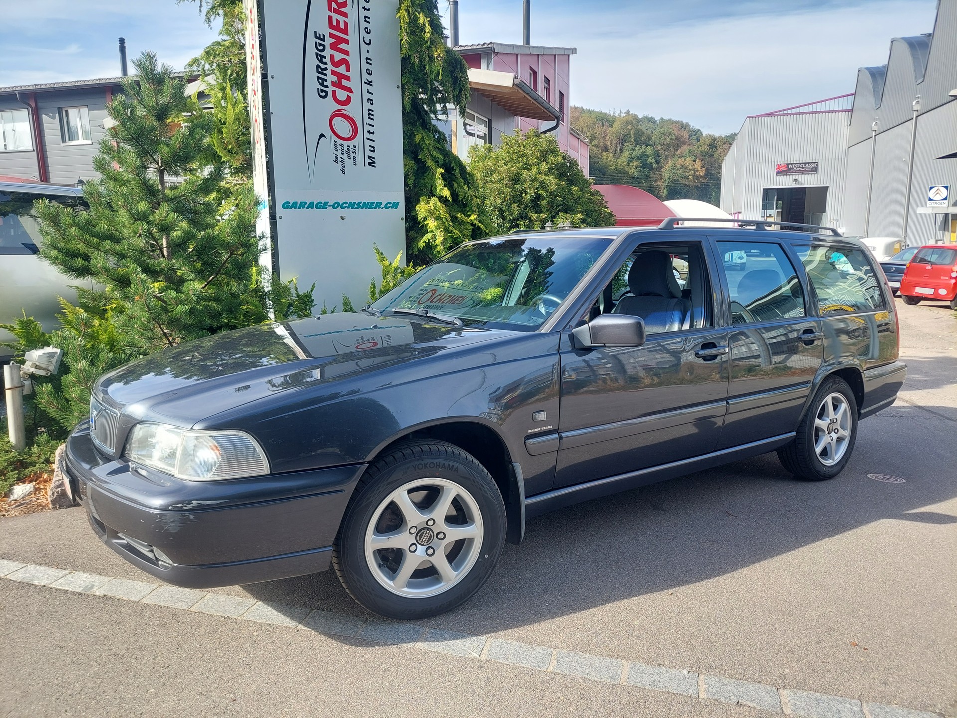 VOLVO V70 2.5 20V-image-0